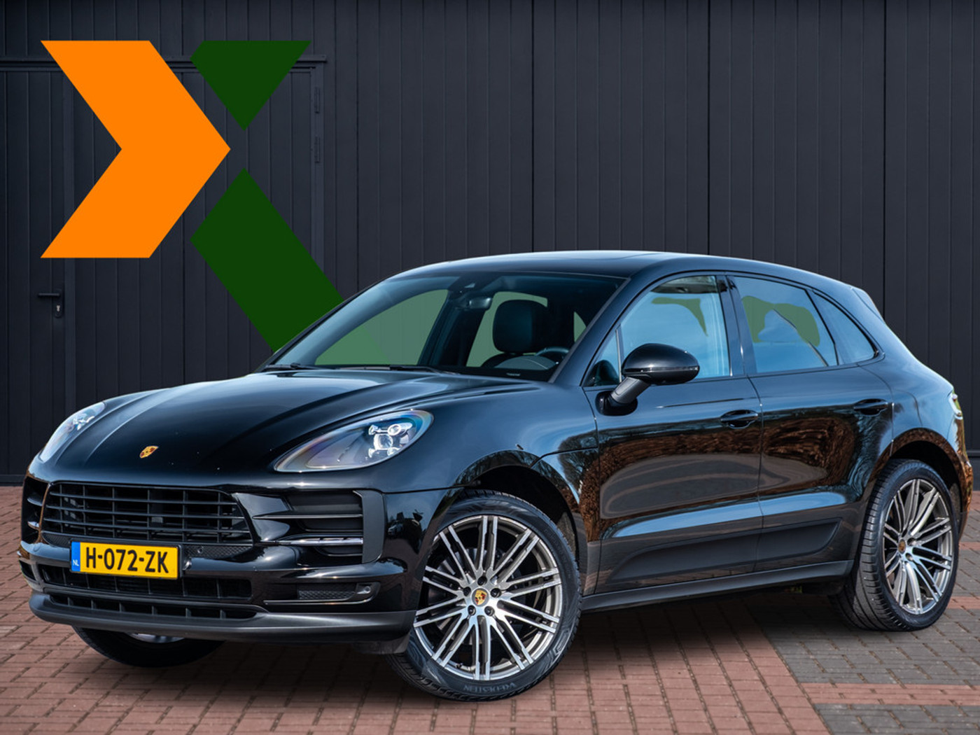 Porsche Macan 2.0T PDK Aut. NW model | Volleder | 21” LM turbo classic | Panod 2020 - voorkant
