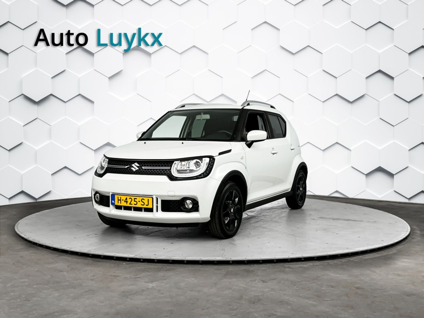 Suzuki Ignis 1.2 Stijl Intro | Navigatie | Parkeercamera | Cruise Control 2020 - voorkant
