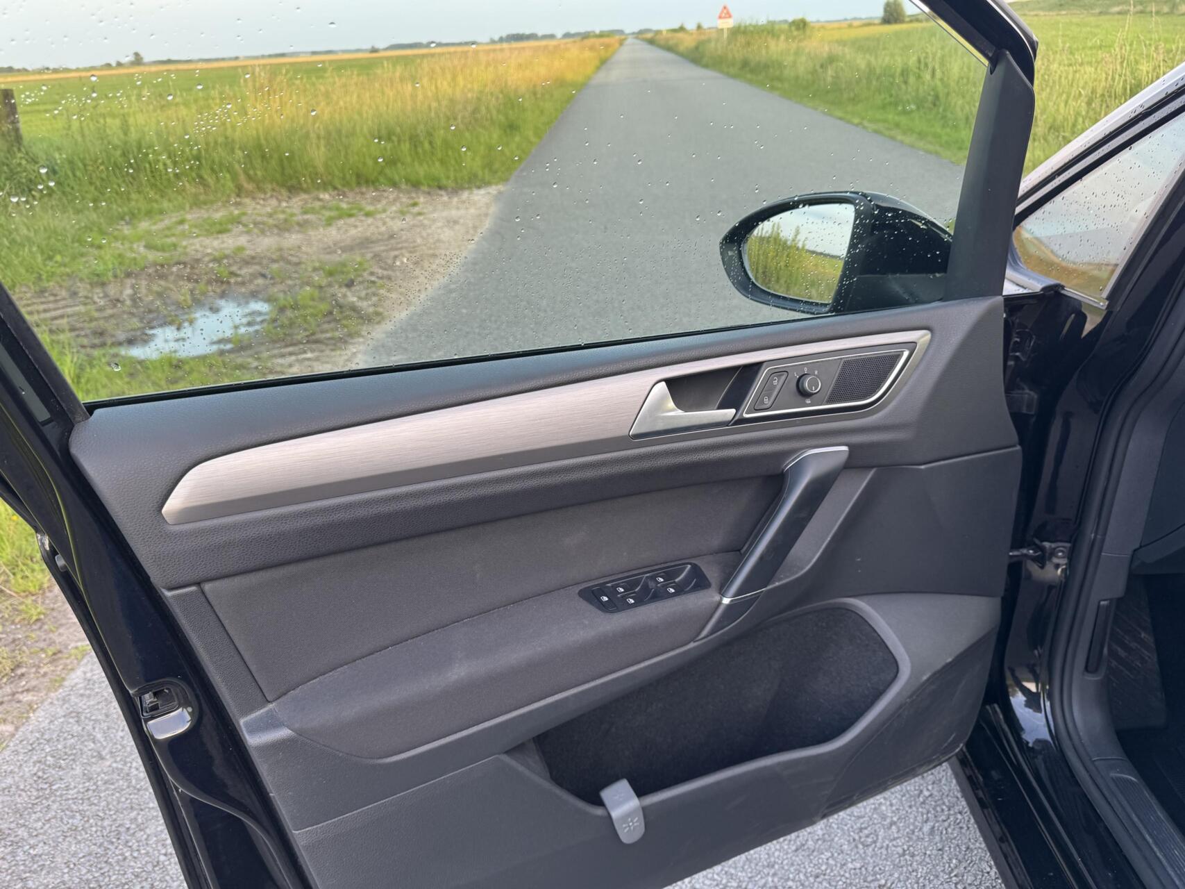 Foto van Volkswagen Golf Sportsvan