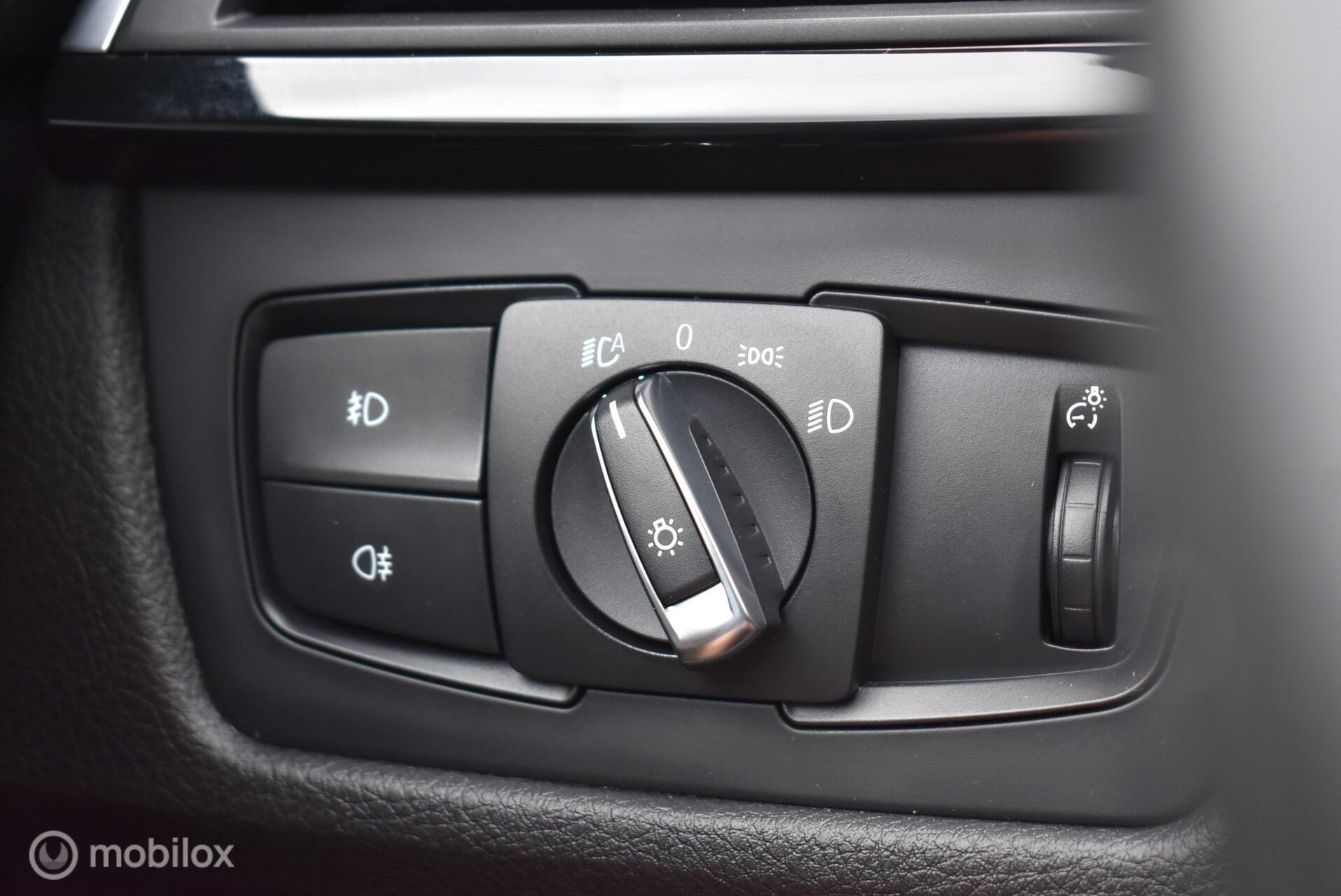 Foto van BMW 320i