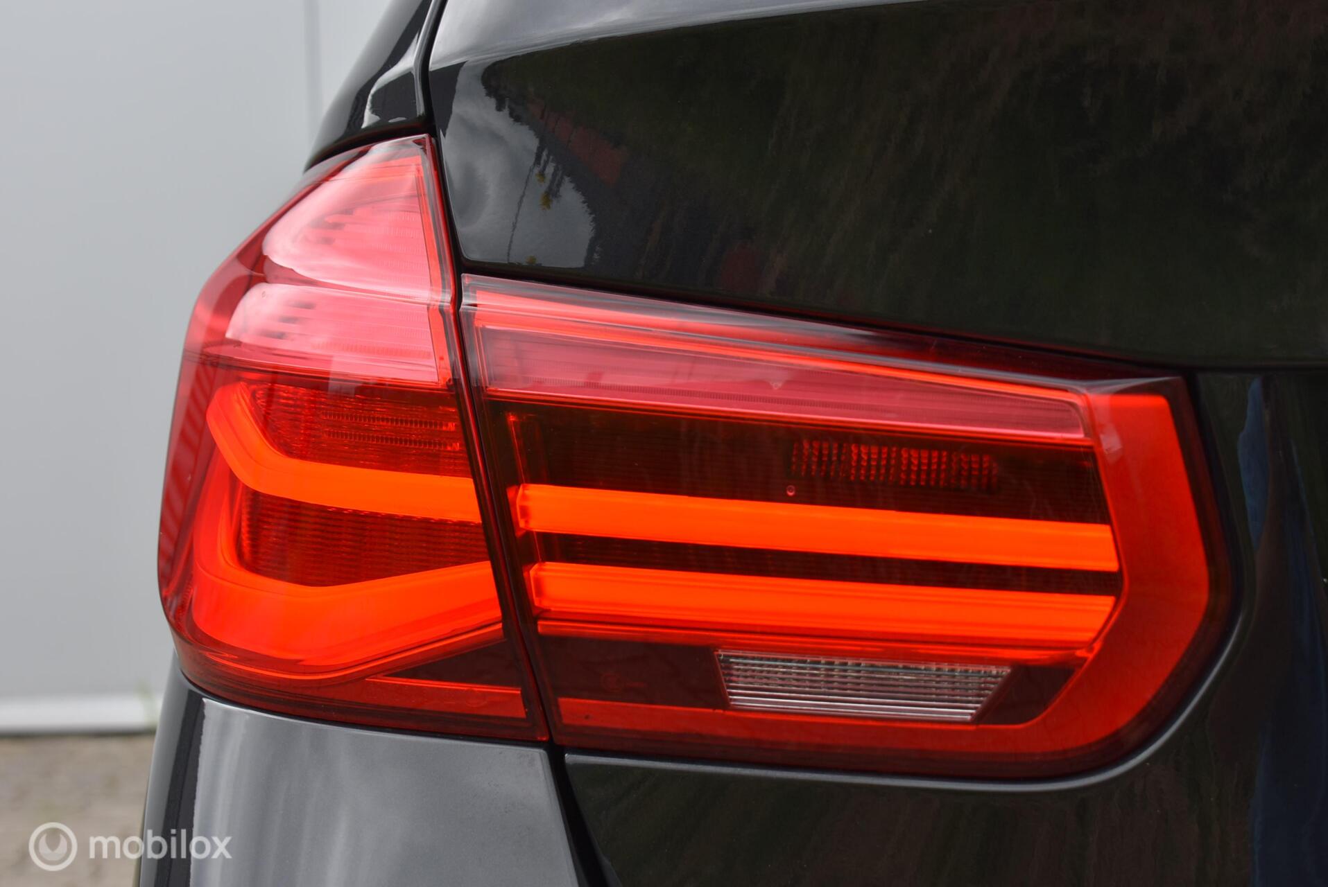 Foto van BMW 320i