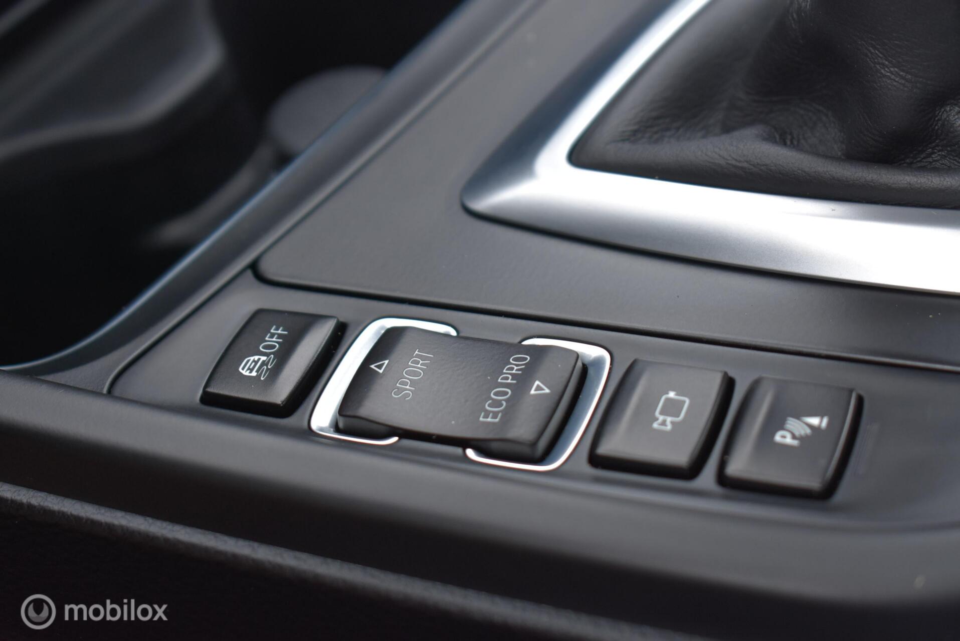 Foto van BMW 320i