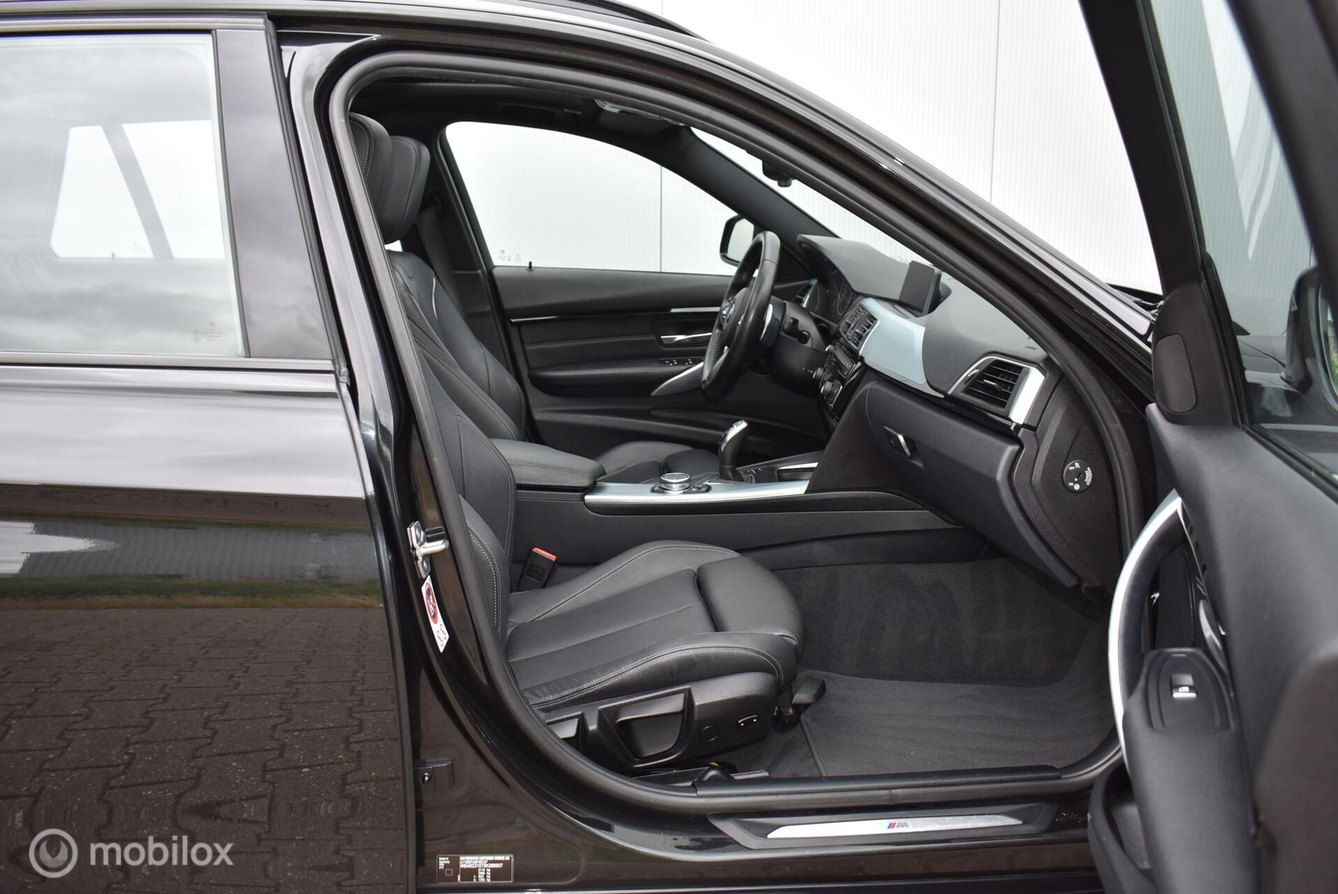 Foto van BMW 320i