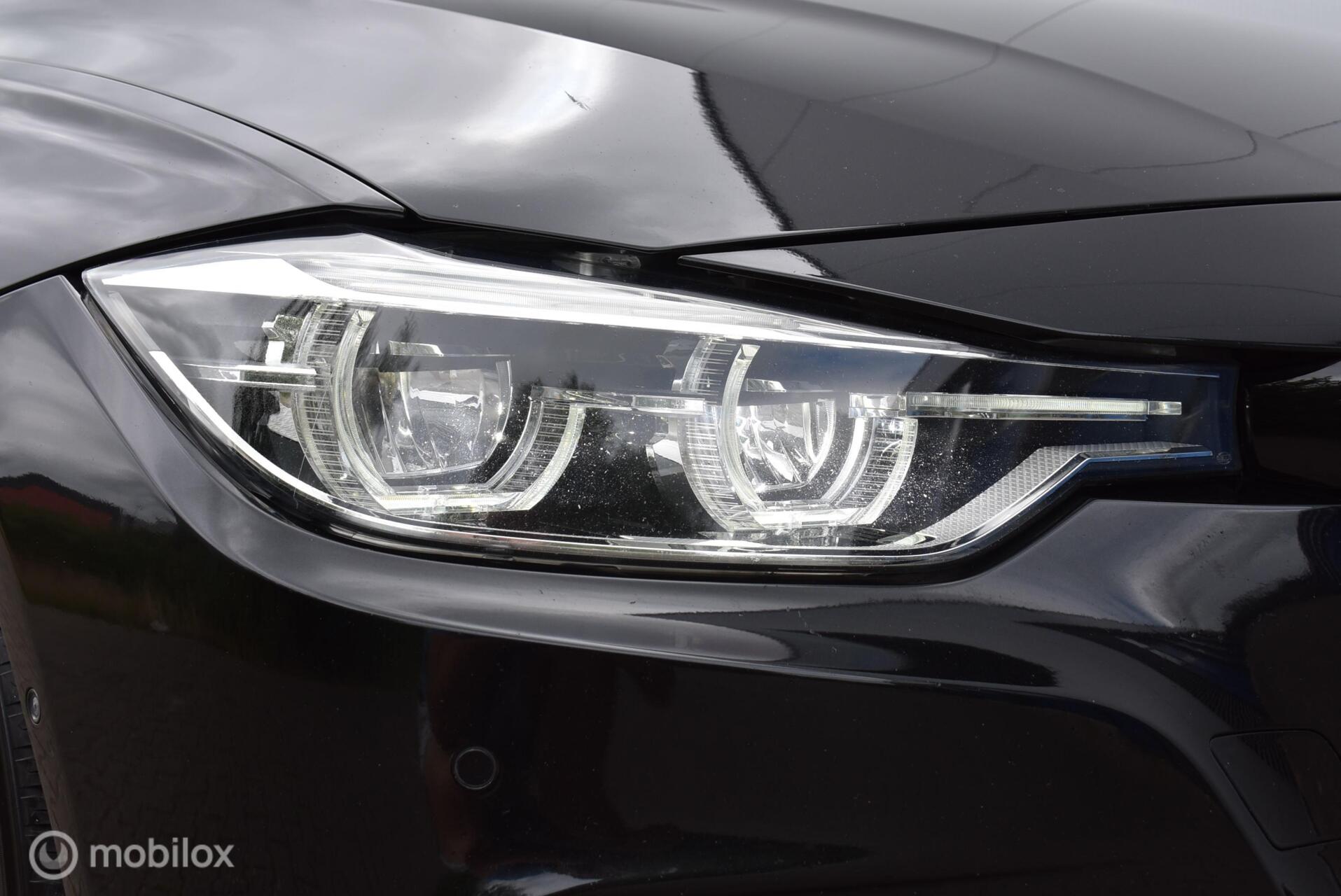 Foto van BMW 320i