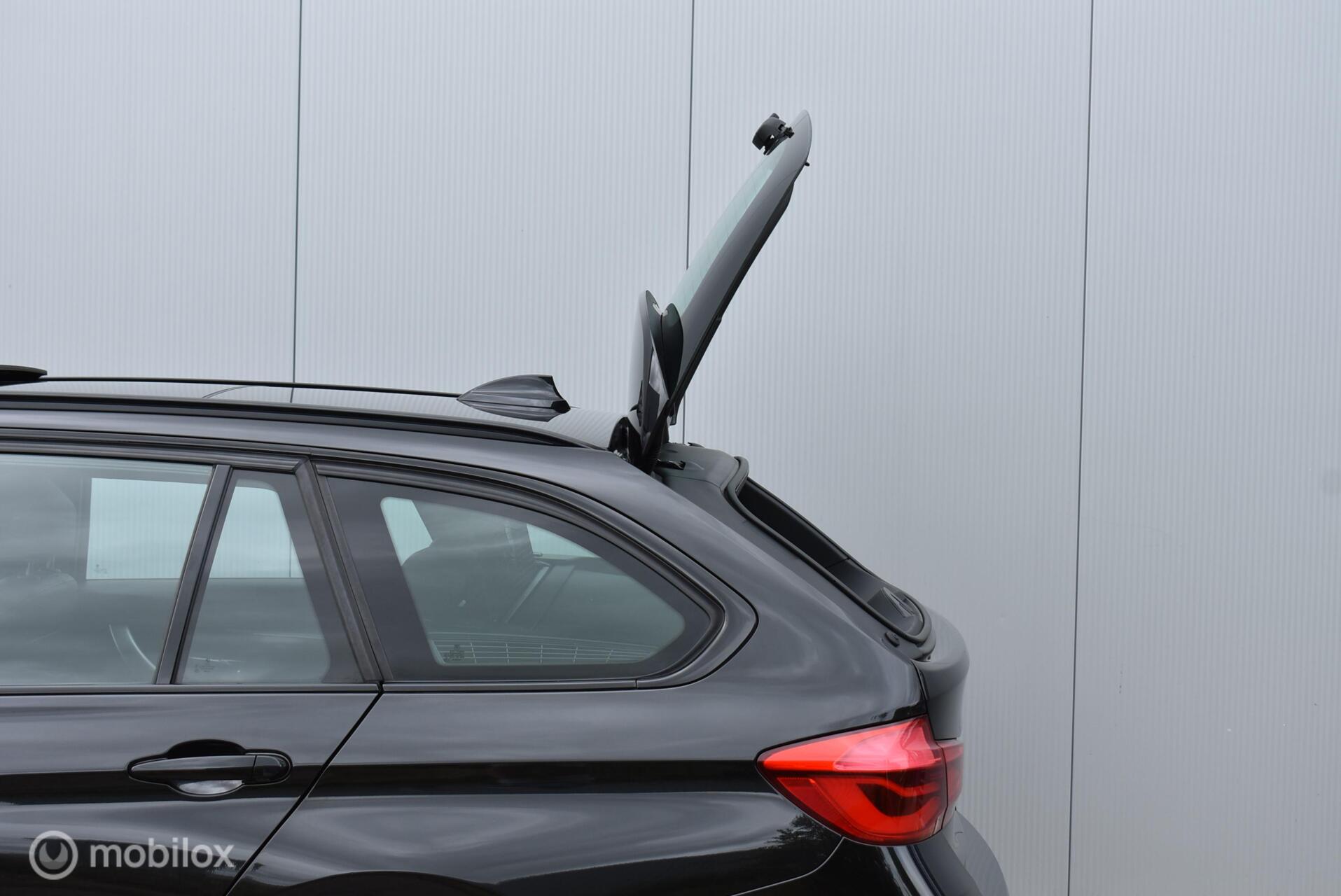 Foto van BMW 320i