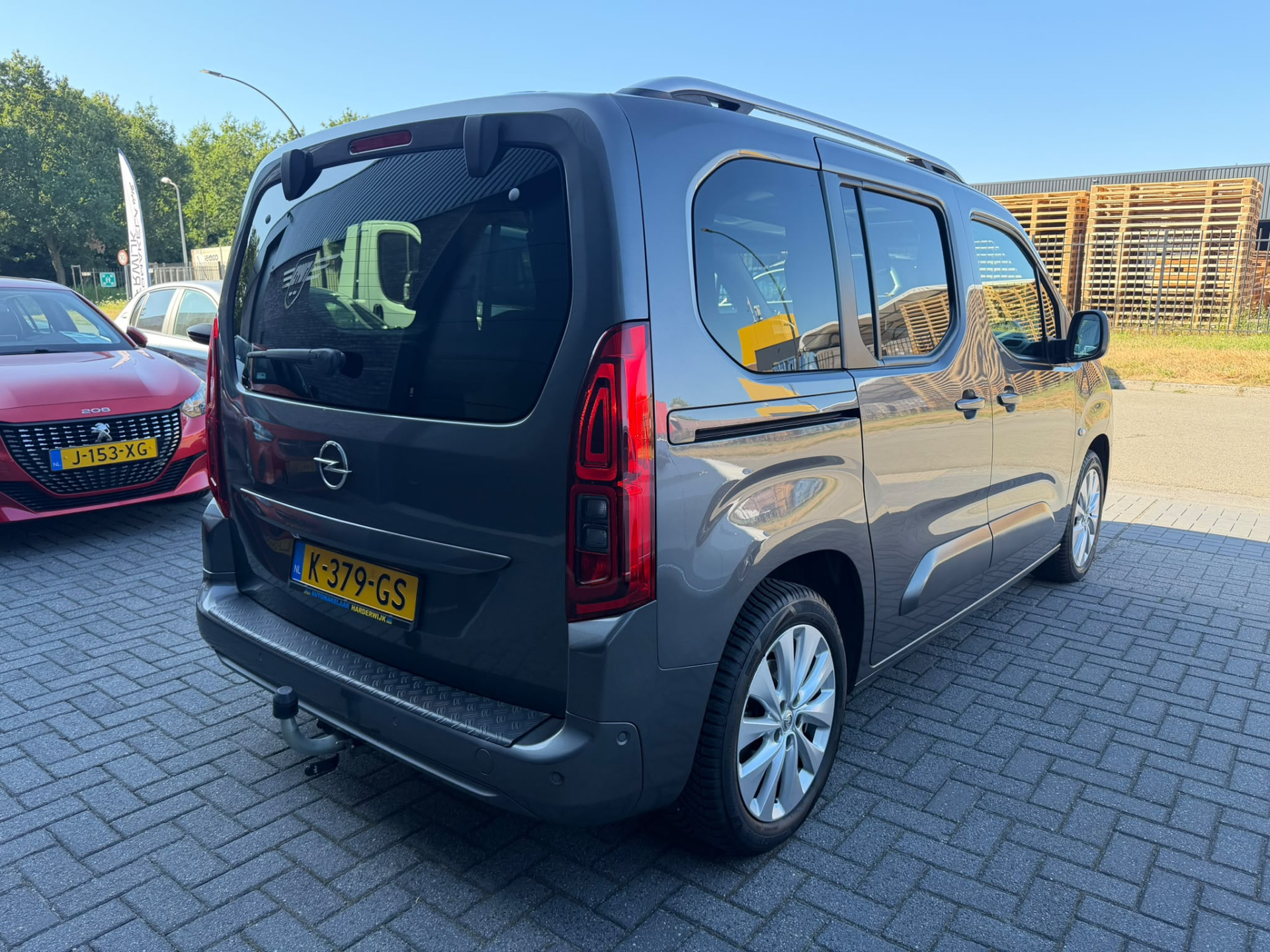 Foto van Opel Combo Life