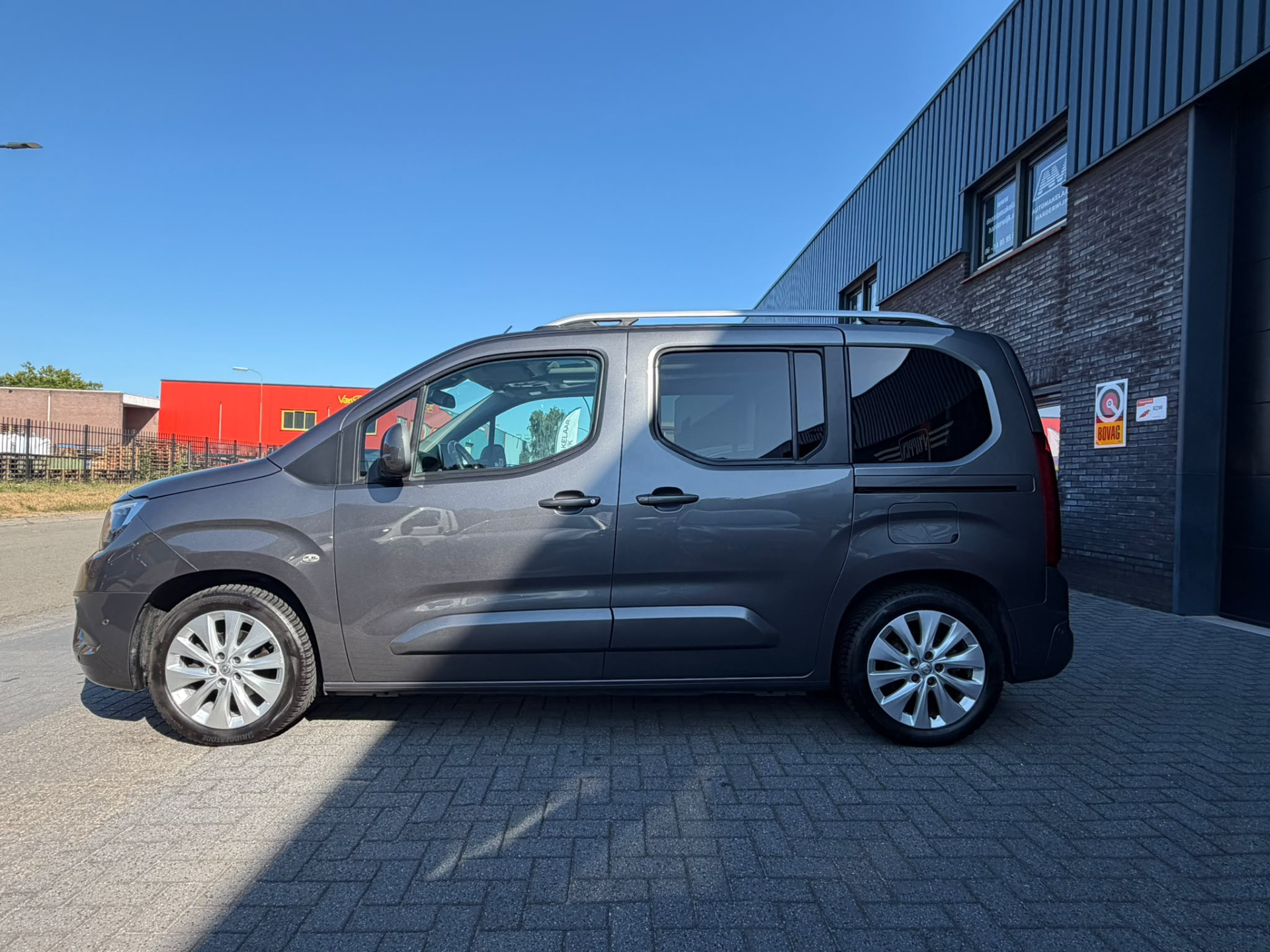 Foto van Opel Combo Life
