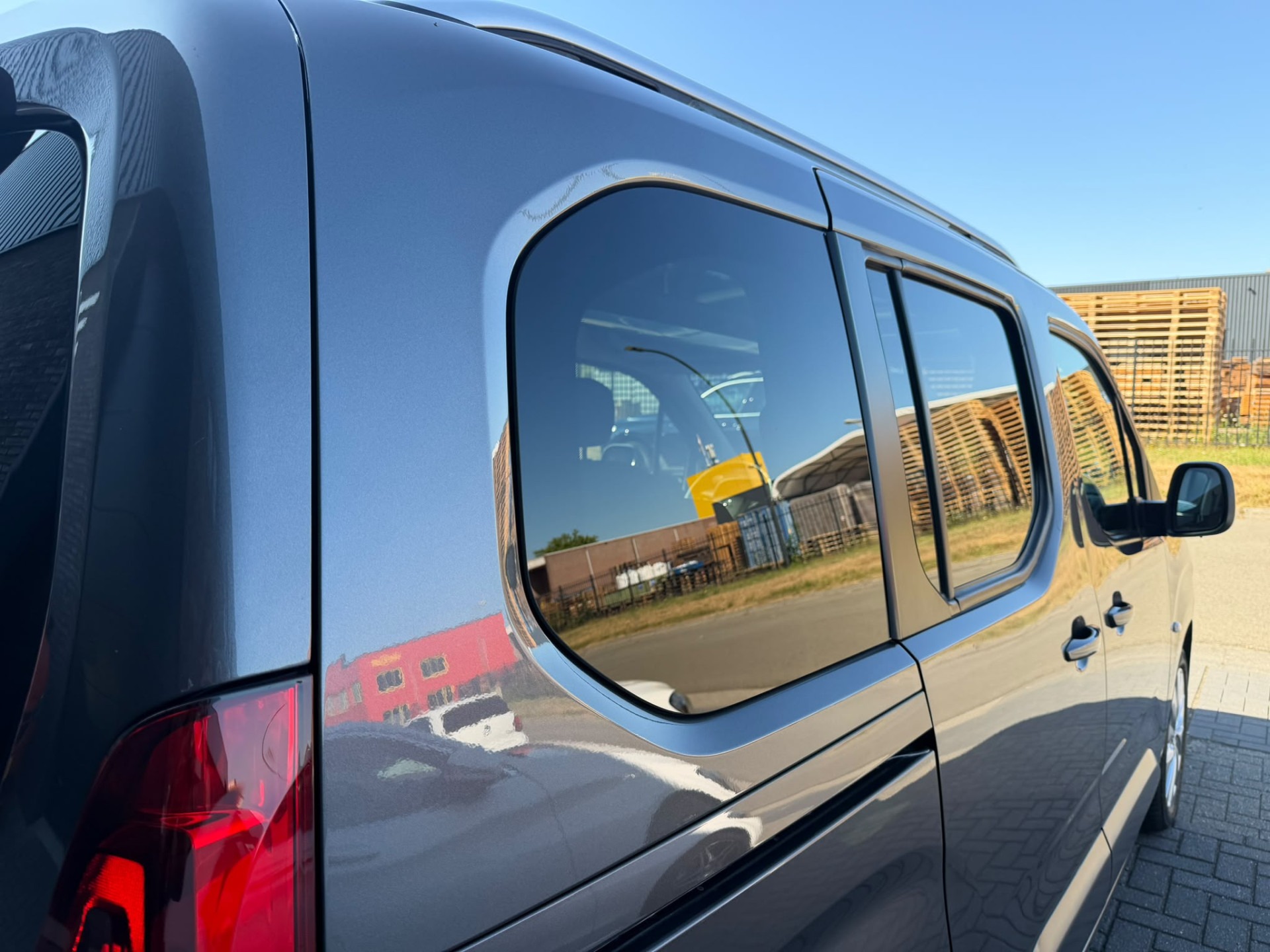 Foto van Opel Combo Life