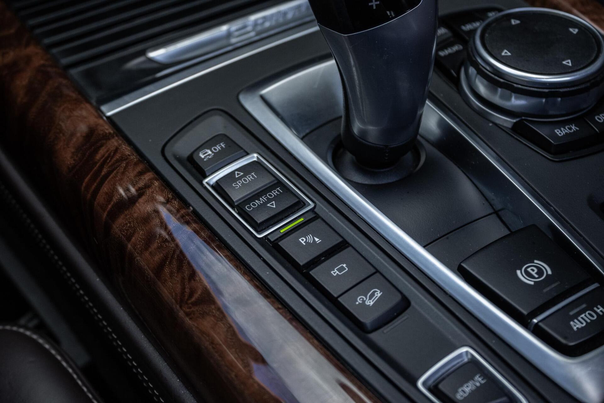 Foto van BMW X5 Xdrive40e
