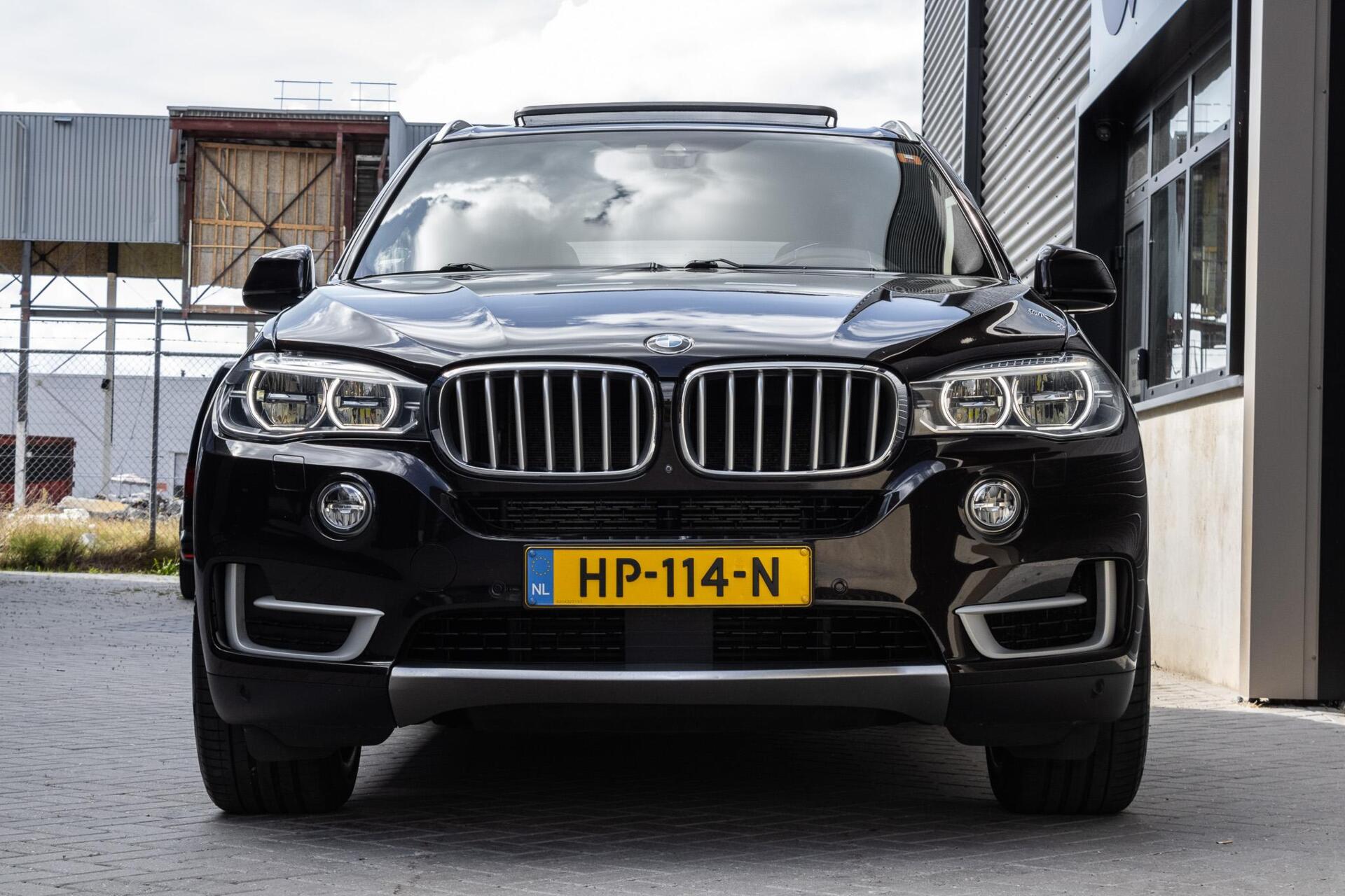 Foto van BMW X5 Xdrive40e