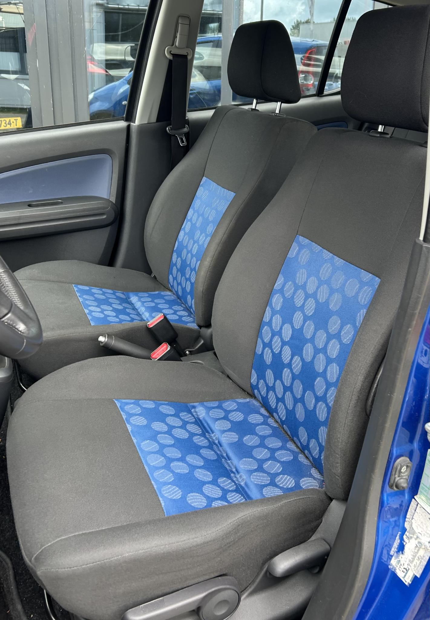 Foto van Suzuki Splash