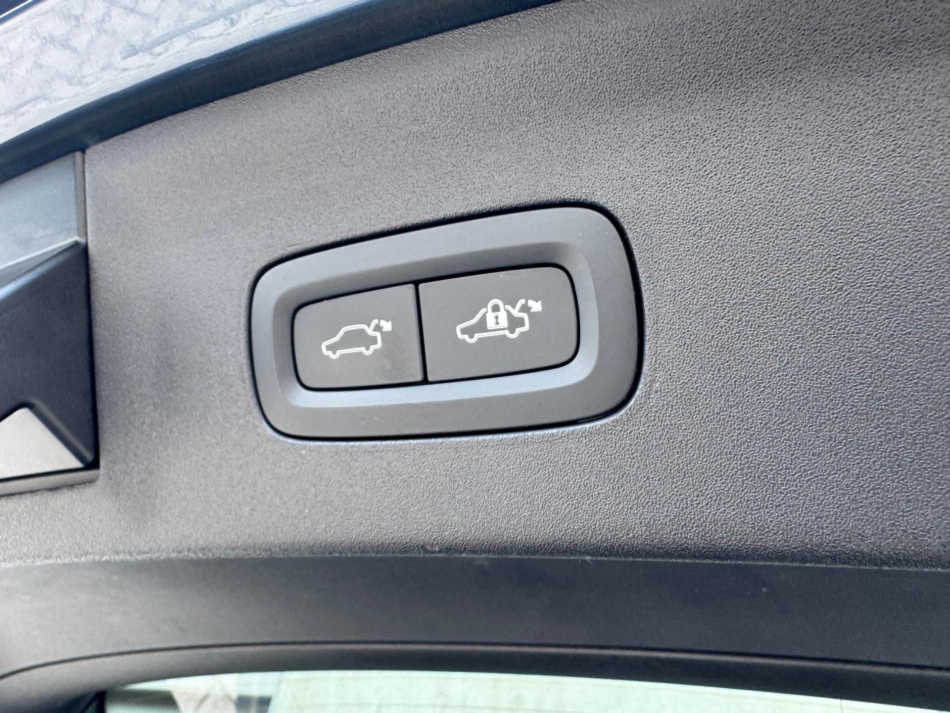 Foto van Polestar 2