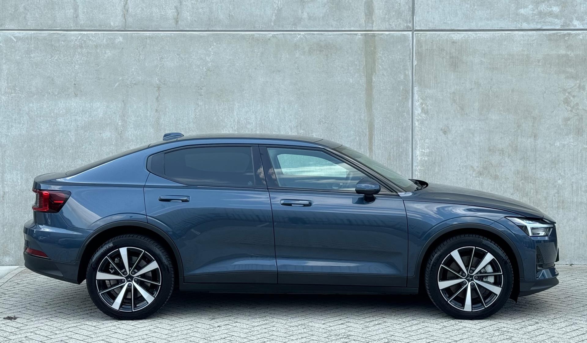 Foto van Polestar 2
