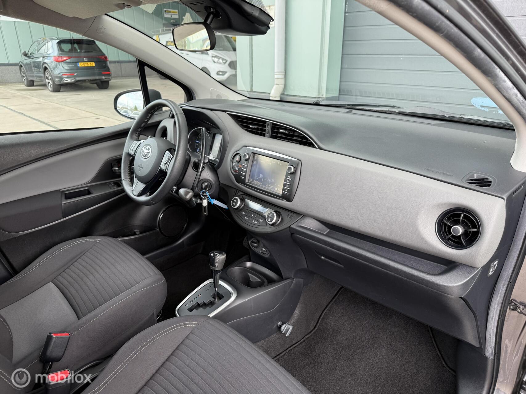 Foto van Toyota Toyota Yaris Hybrid