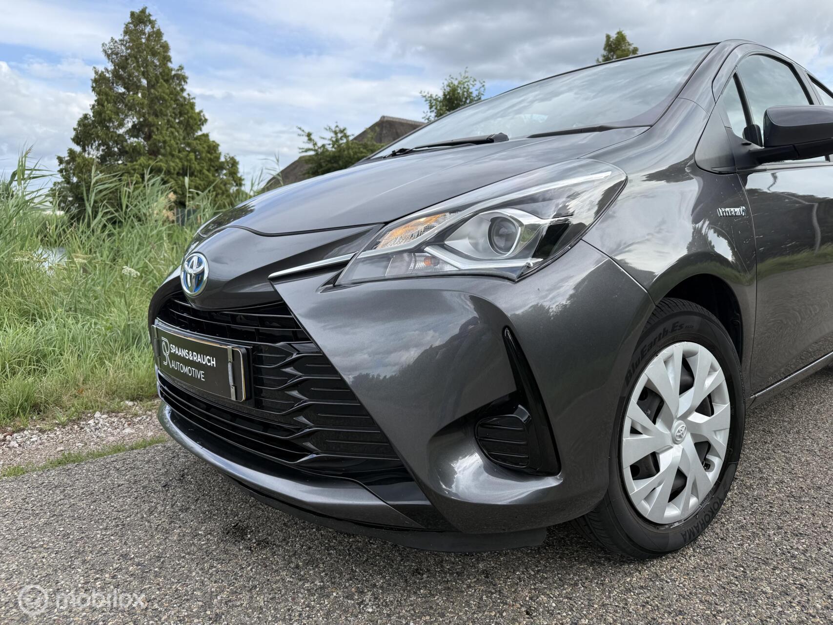 Foto van Toyota Toyota Yaris Hybrid