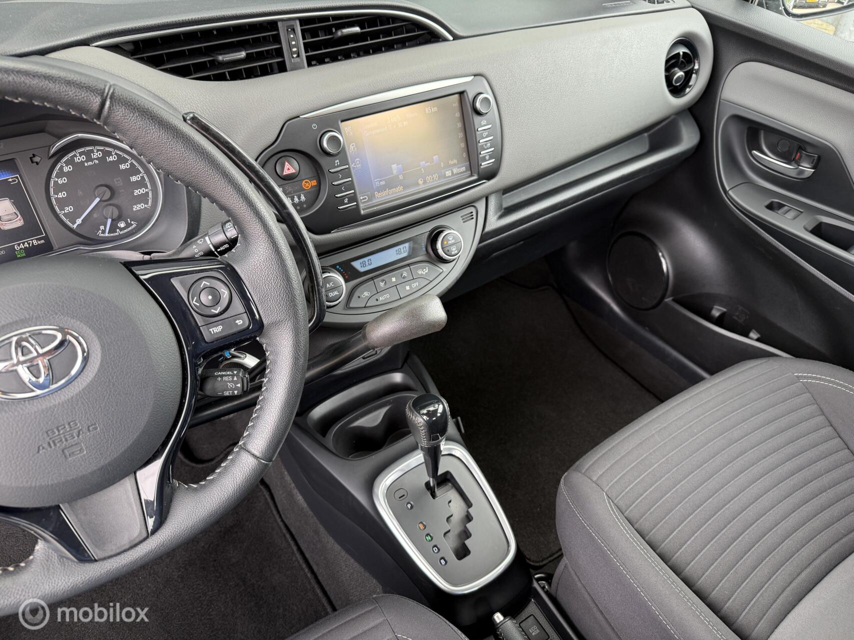 Foto van Toyota Toyota Yaris Hybrid