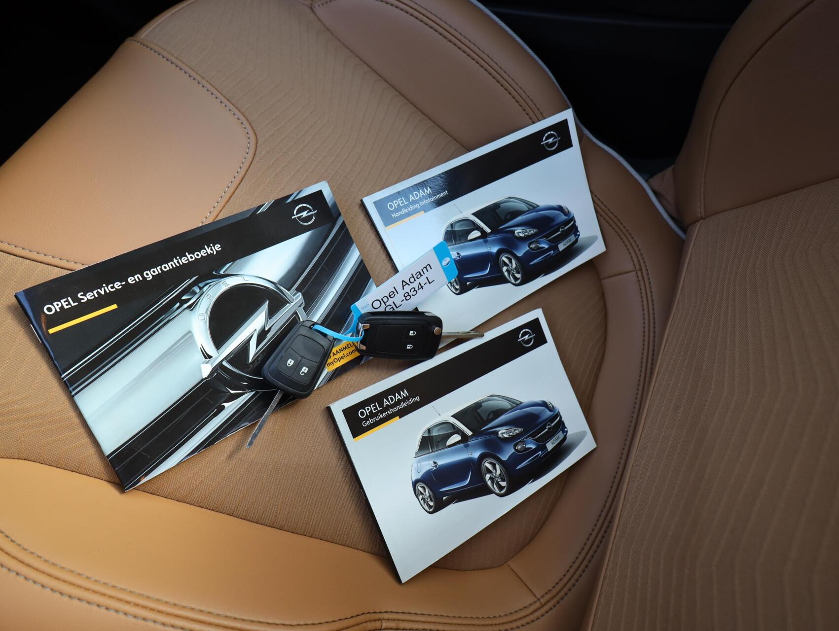 Foto van Opel Adam