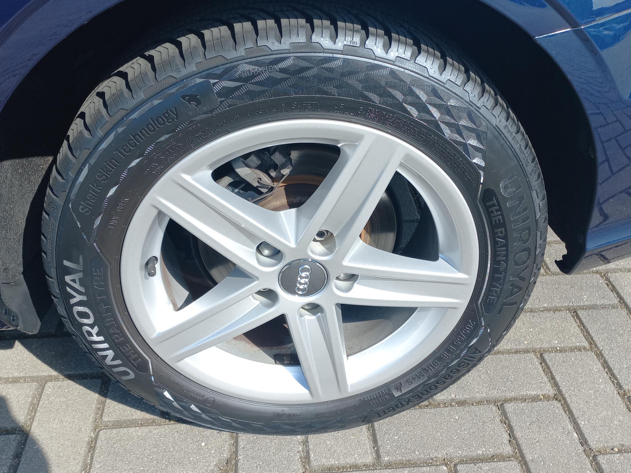 Foto van Audi A3 Limousine