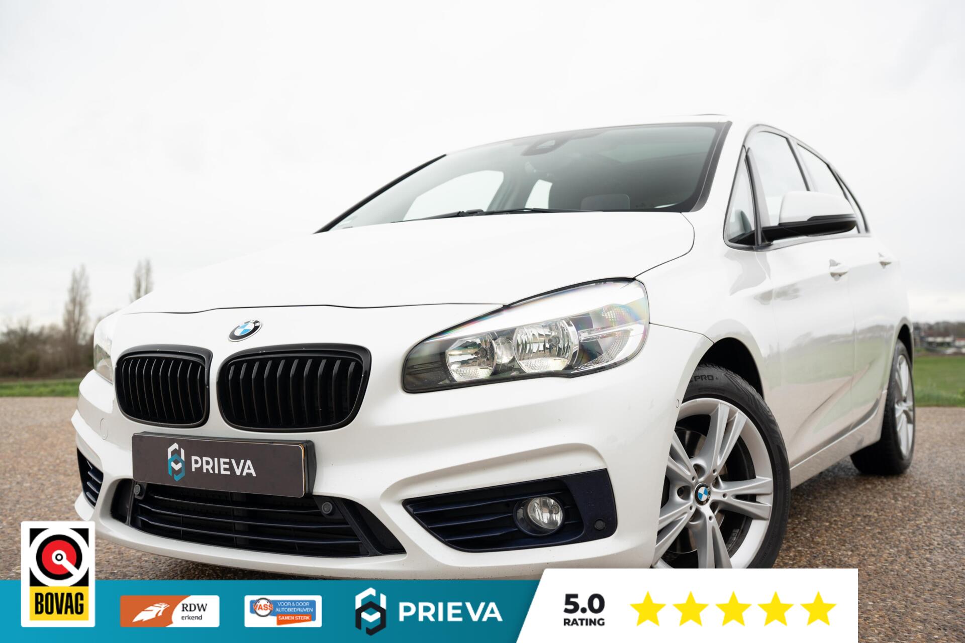 BMW 218i Active Tourer 218i M-Sport look PANO HUD TRK HK 2015 - voorkant