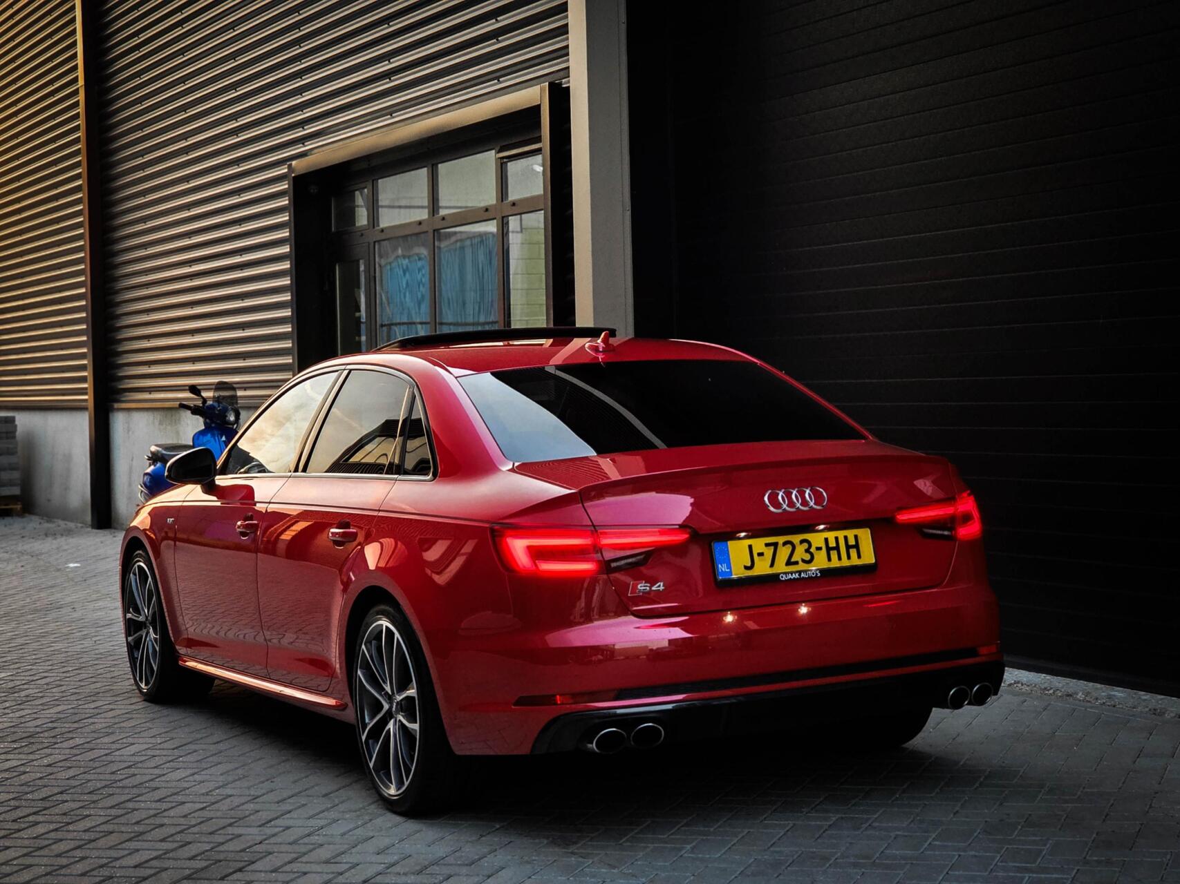 Foto van Audi S4 Limousine
