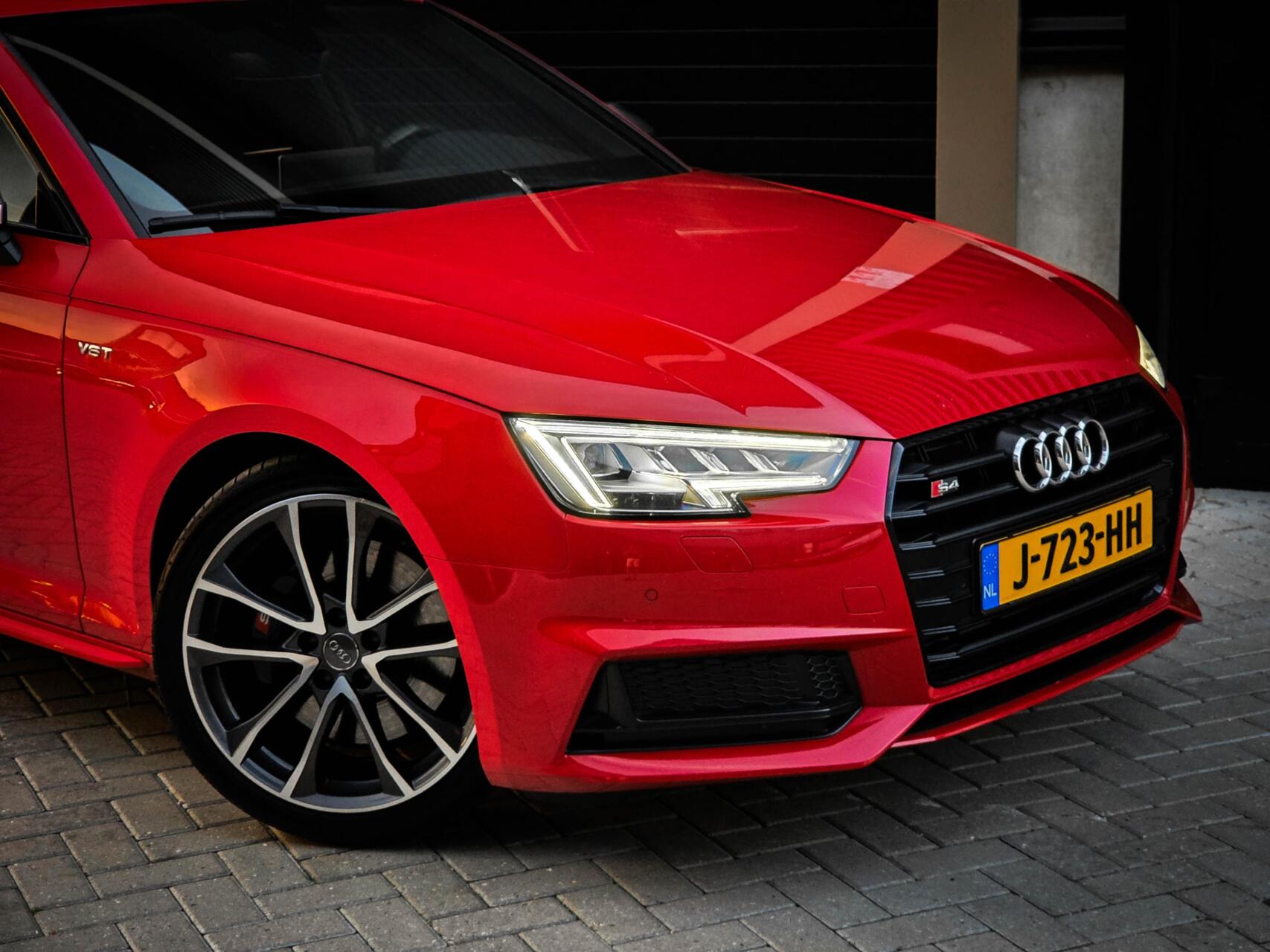 Foto van Audi S4 Limousine
