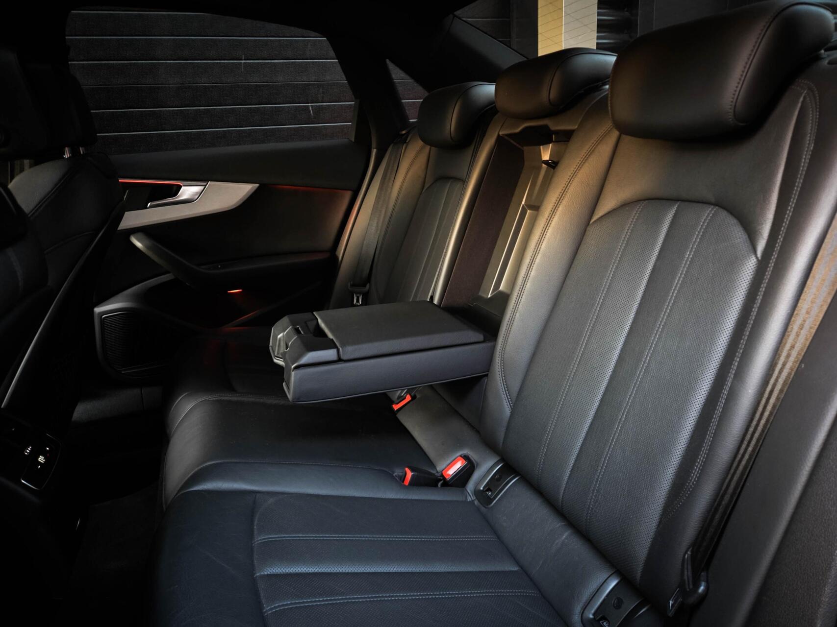 Foto van Audi S4 Limousine