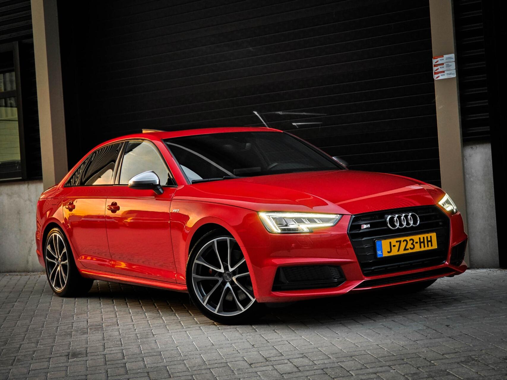 Foto van Audi S4 Limousine