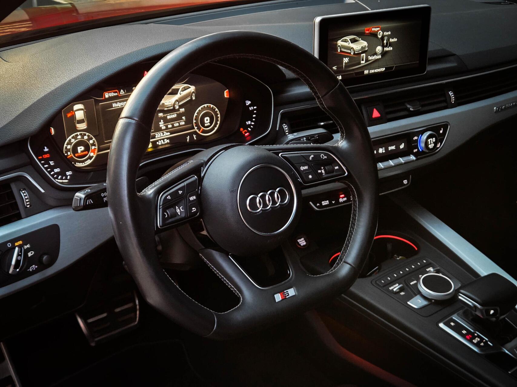 Foto van Audi S4 Limousine