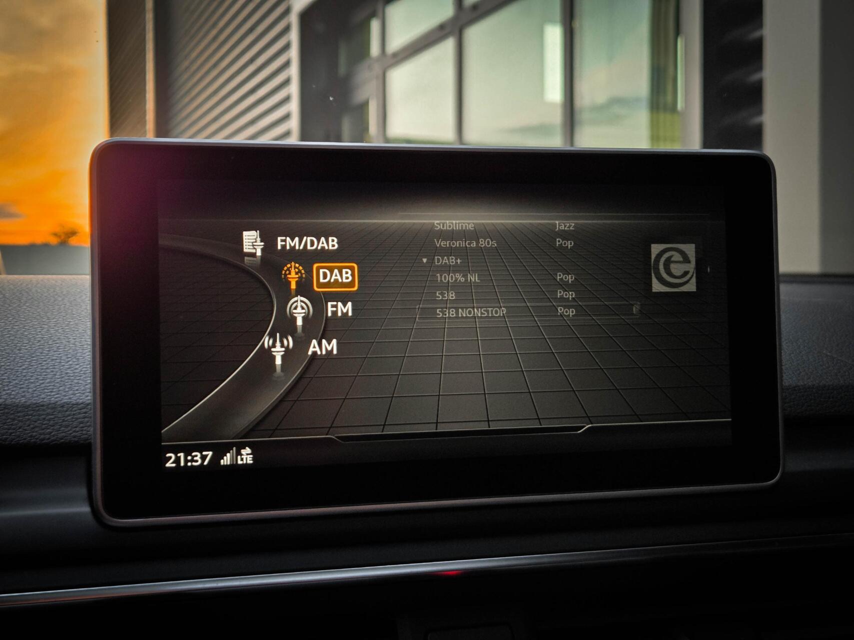 Foto van Audi S4 Limousine