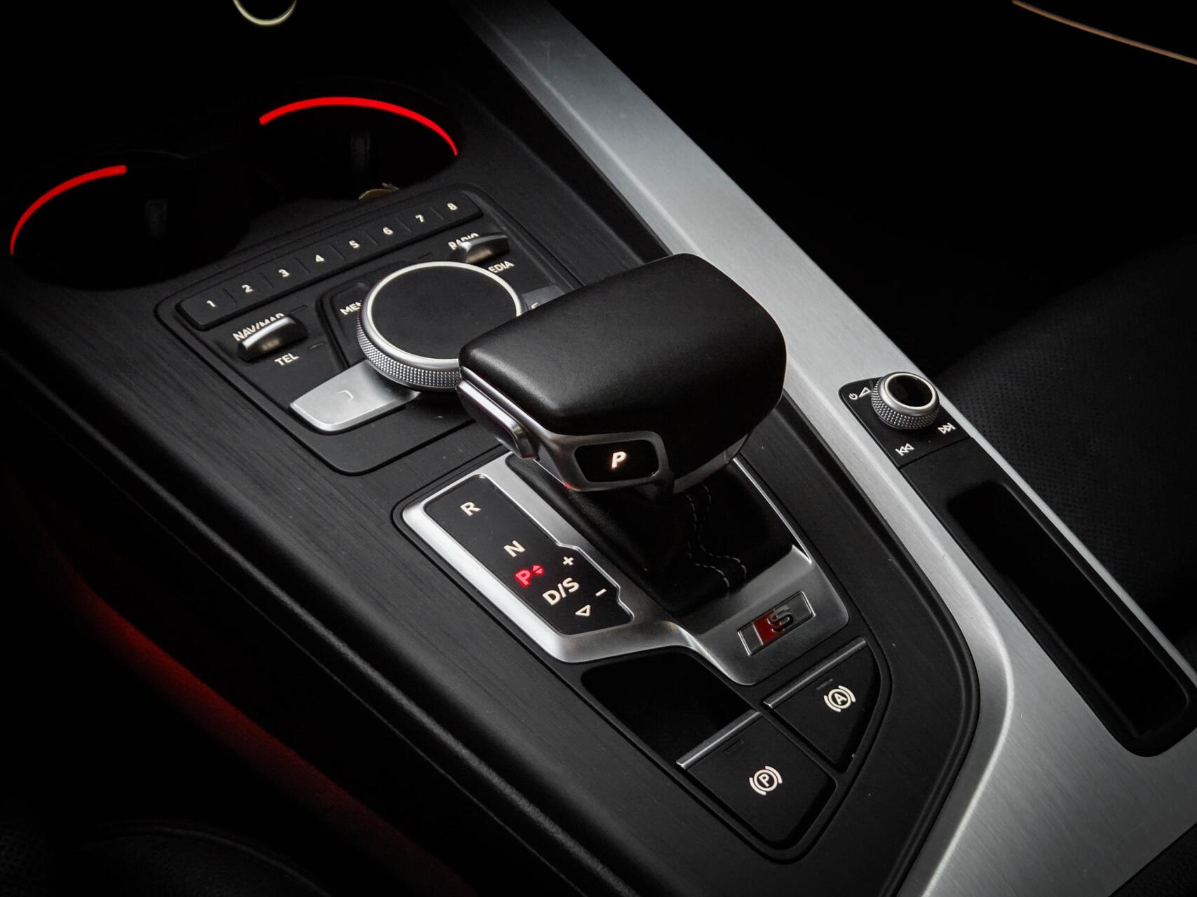 Foto van Audi S4 Limousine