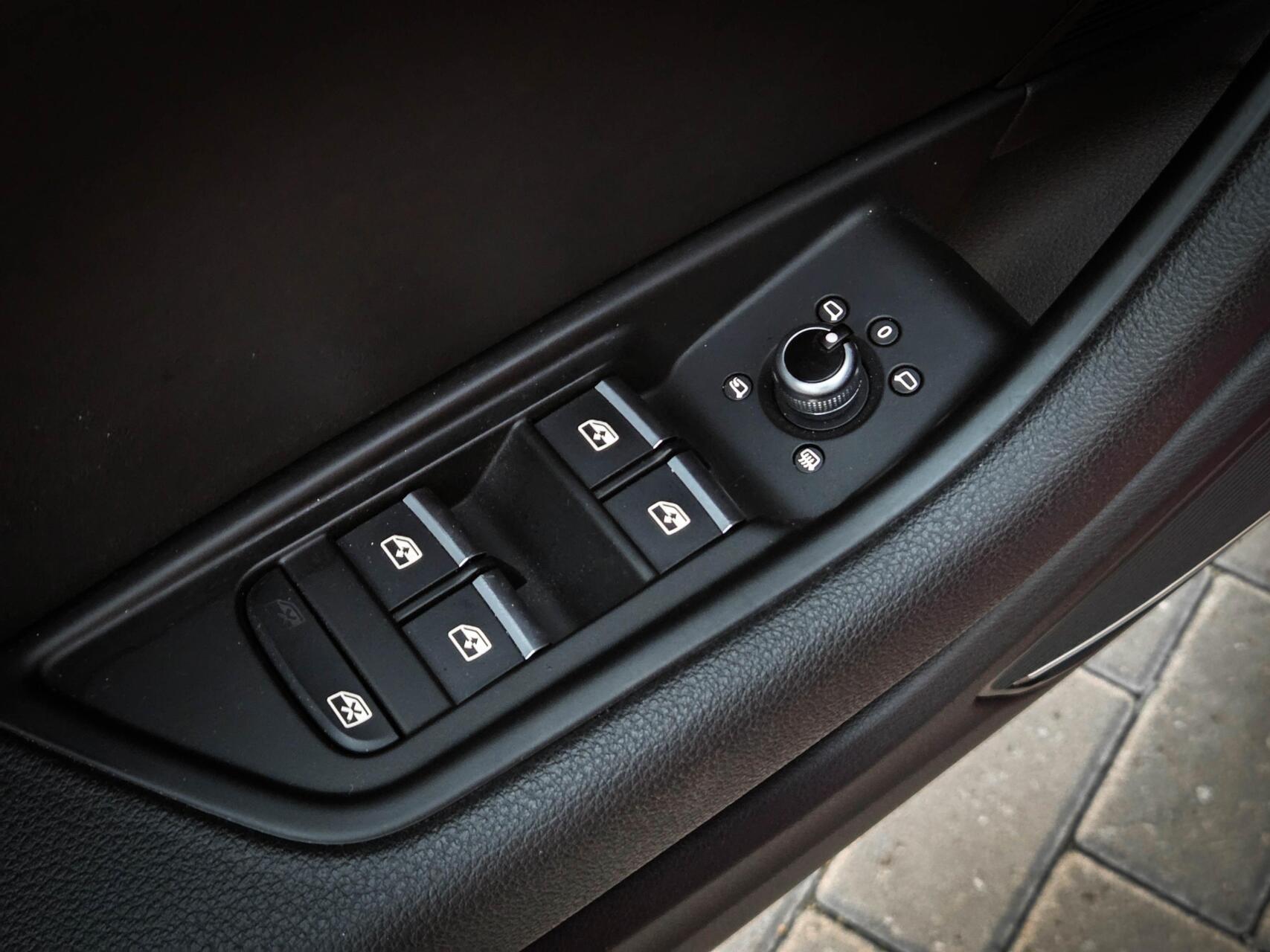 Foto van Audi S4 Limousine