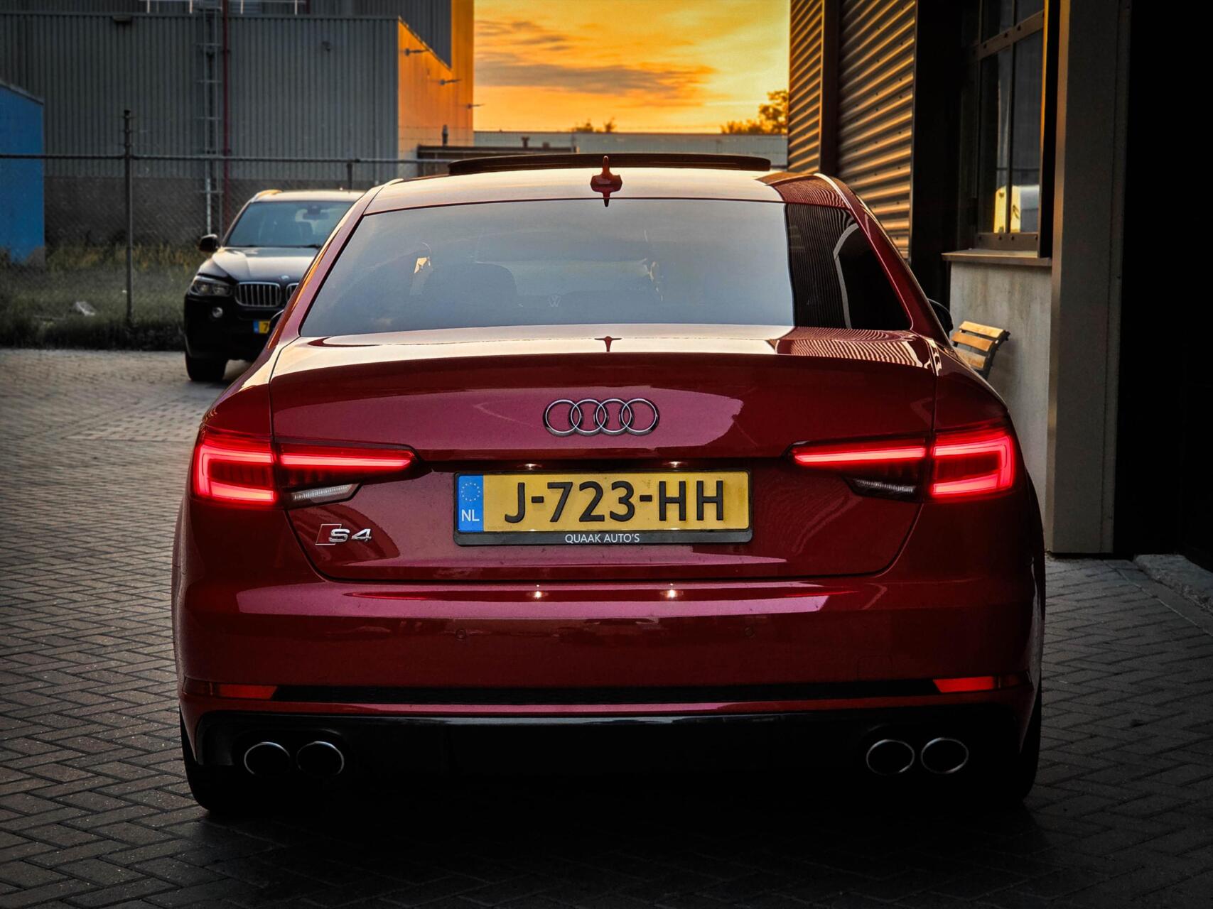 Foto van Audi S4 Limousine