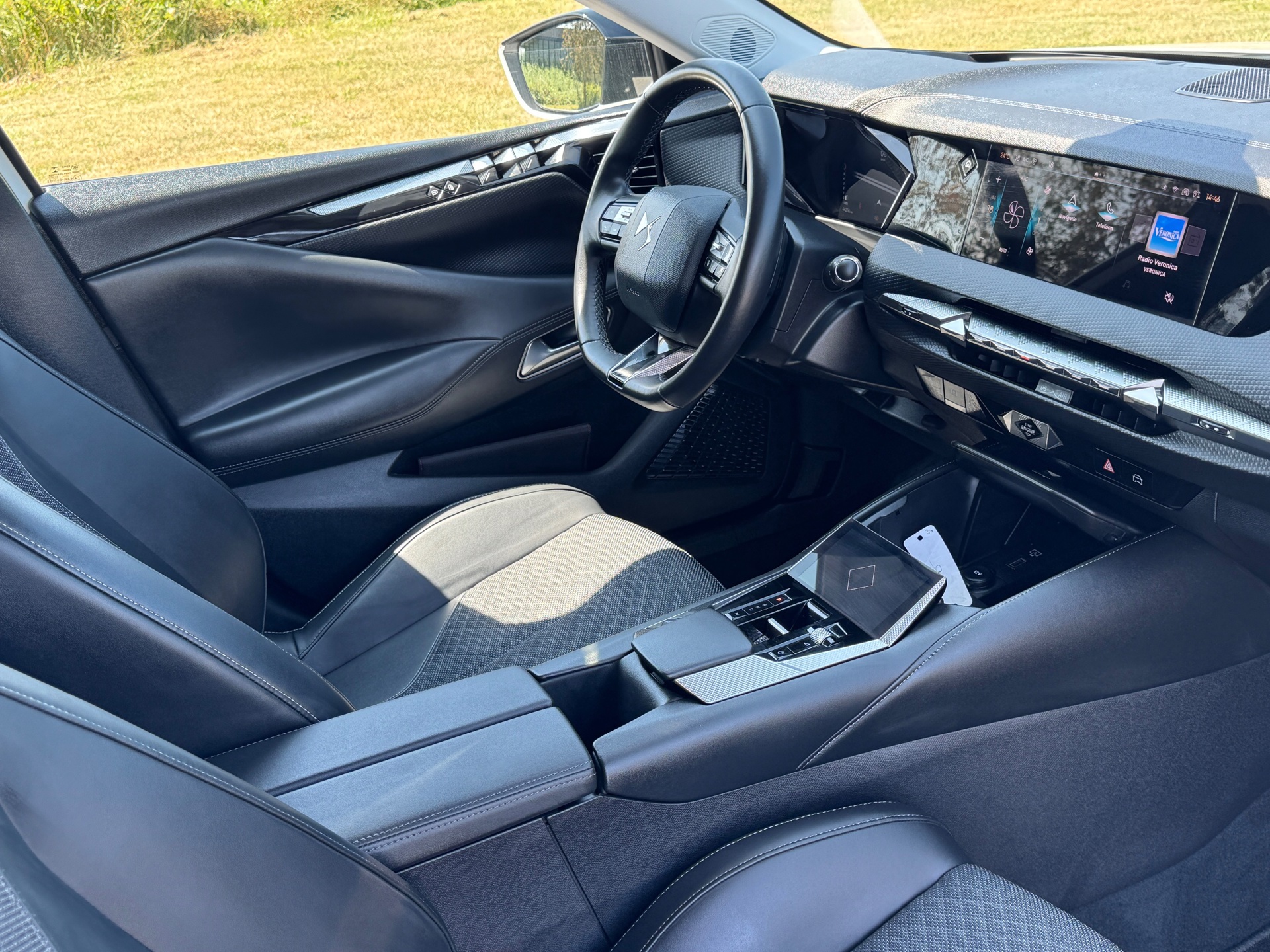 Foto van DS Ds4