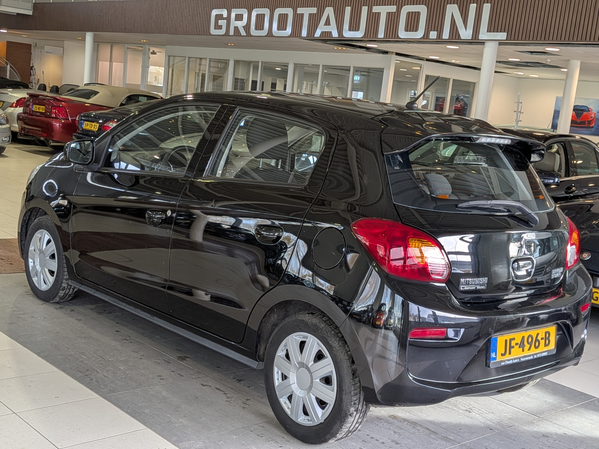 Foto van Mitsubishi Space Star