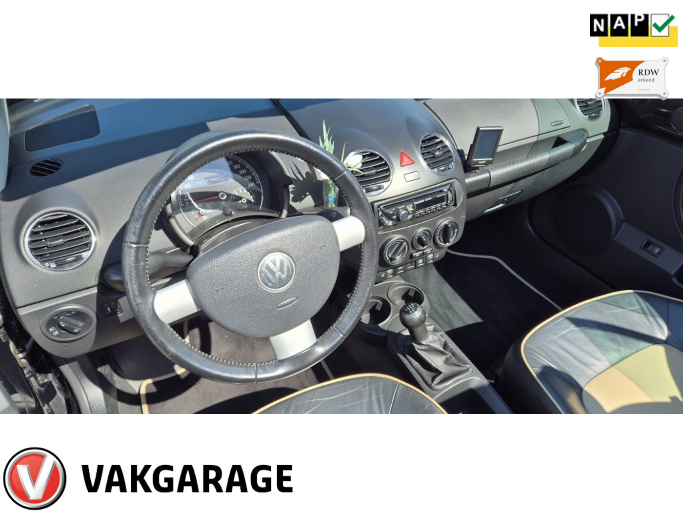 Foto van Volkswagen New Beetle Cabriolet