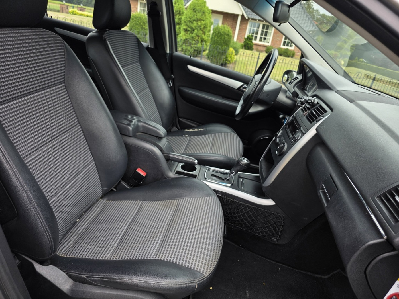 Foto van Mercedes-Benz B 200