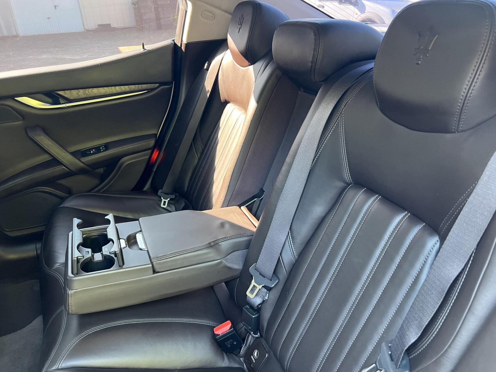 Foto van Maserati Ghibli Diesel