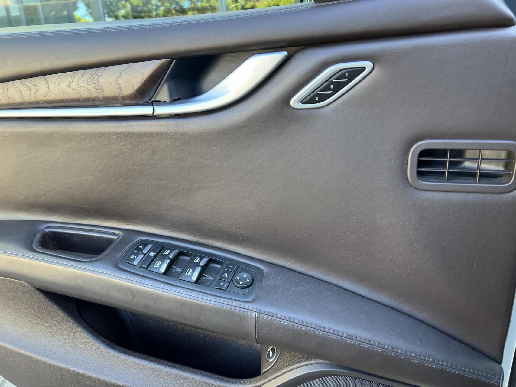 Foto van Maserati Ghibli Diesel
