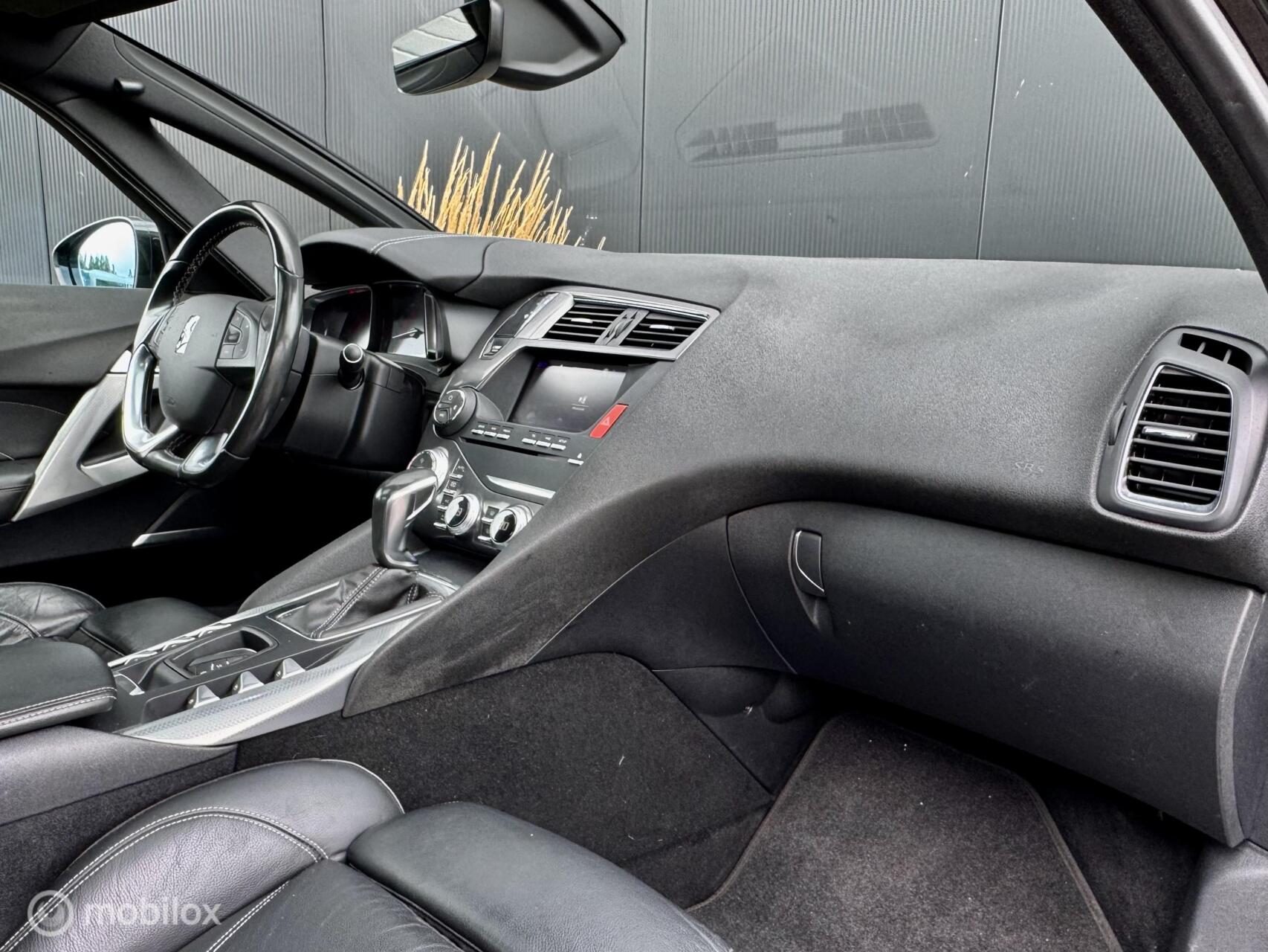 Foto van DS DS 5
