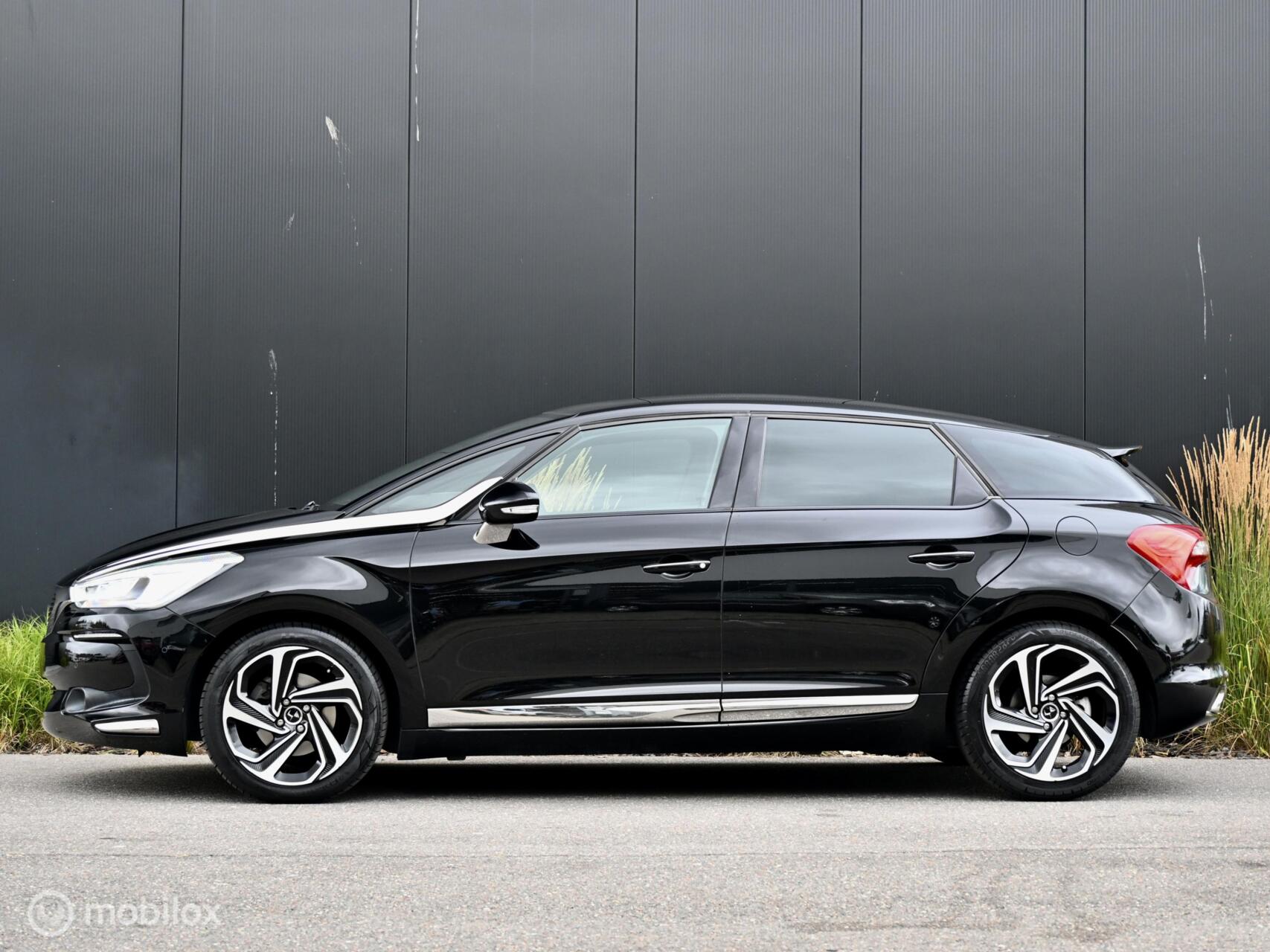 Foto van DS DS 5