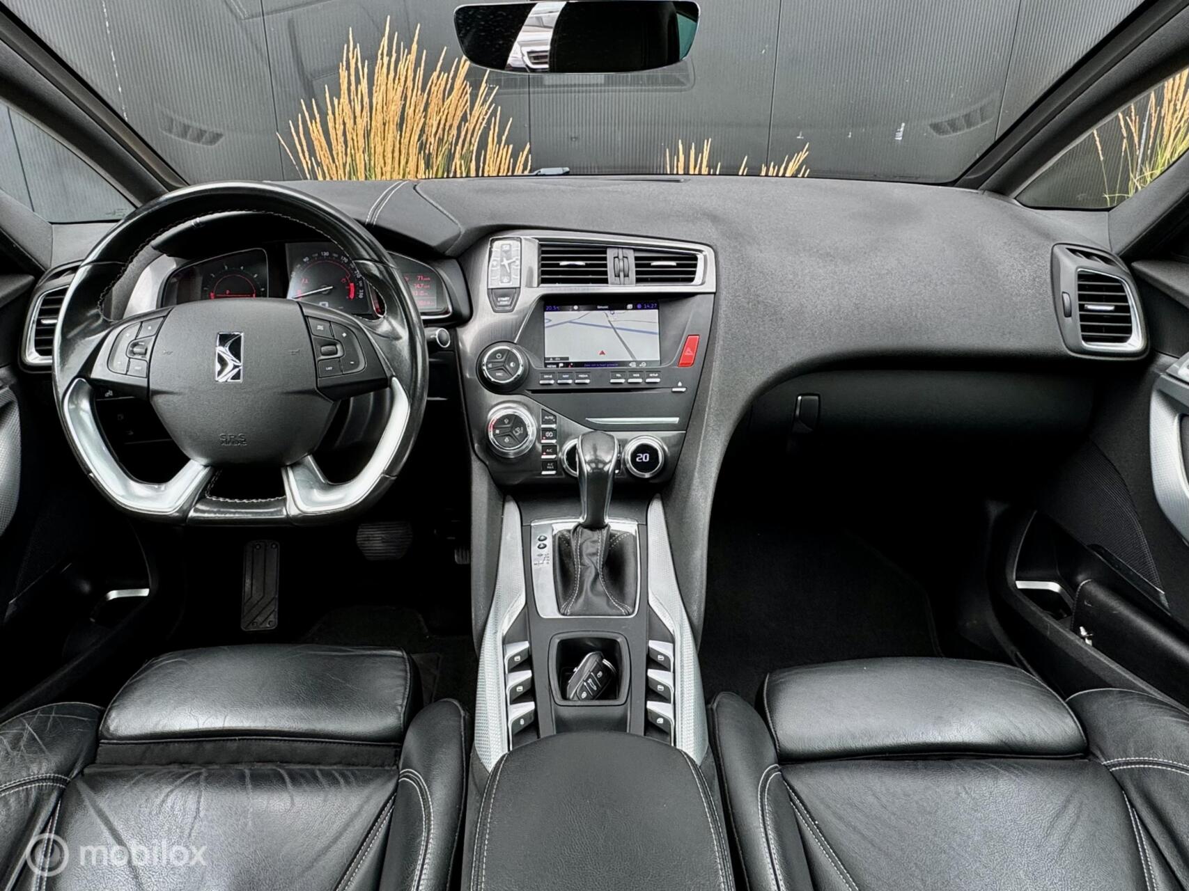 Foto van DS DS 5