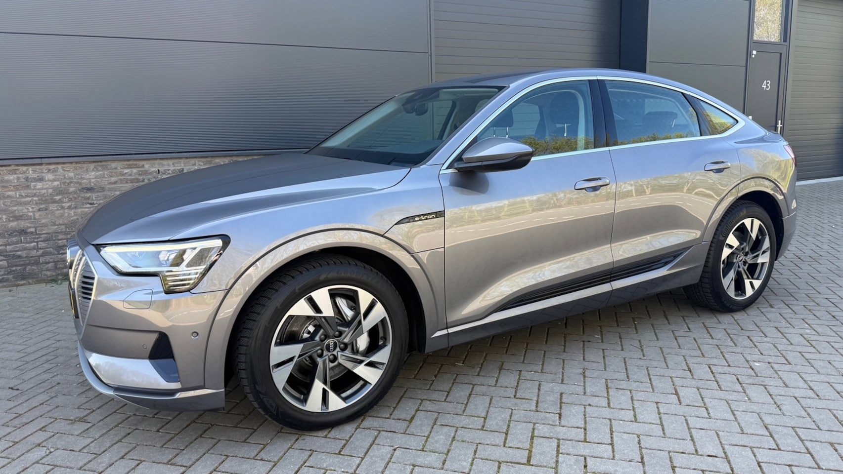 Audi E-tron Sportback 55 quattro Business edition 2020 - voorkant