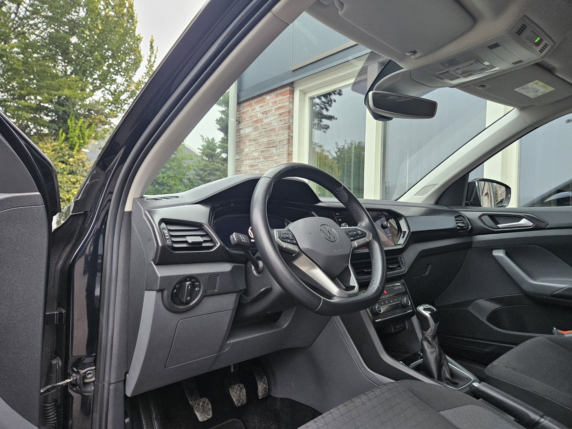 Foto van Volkswagen T-cross