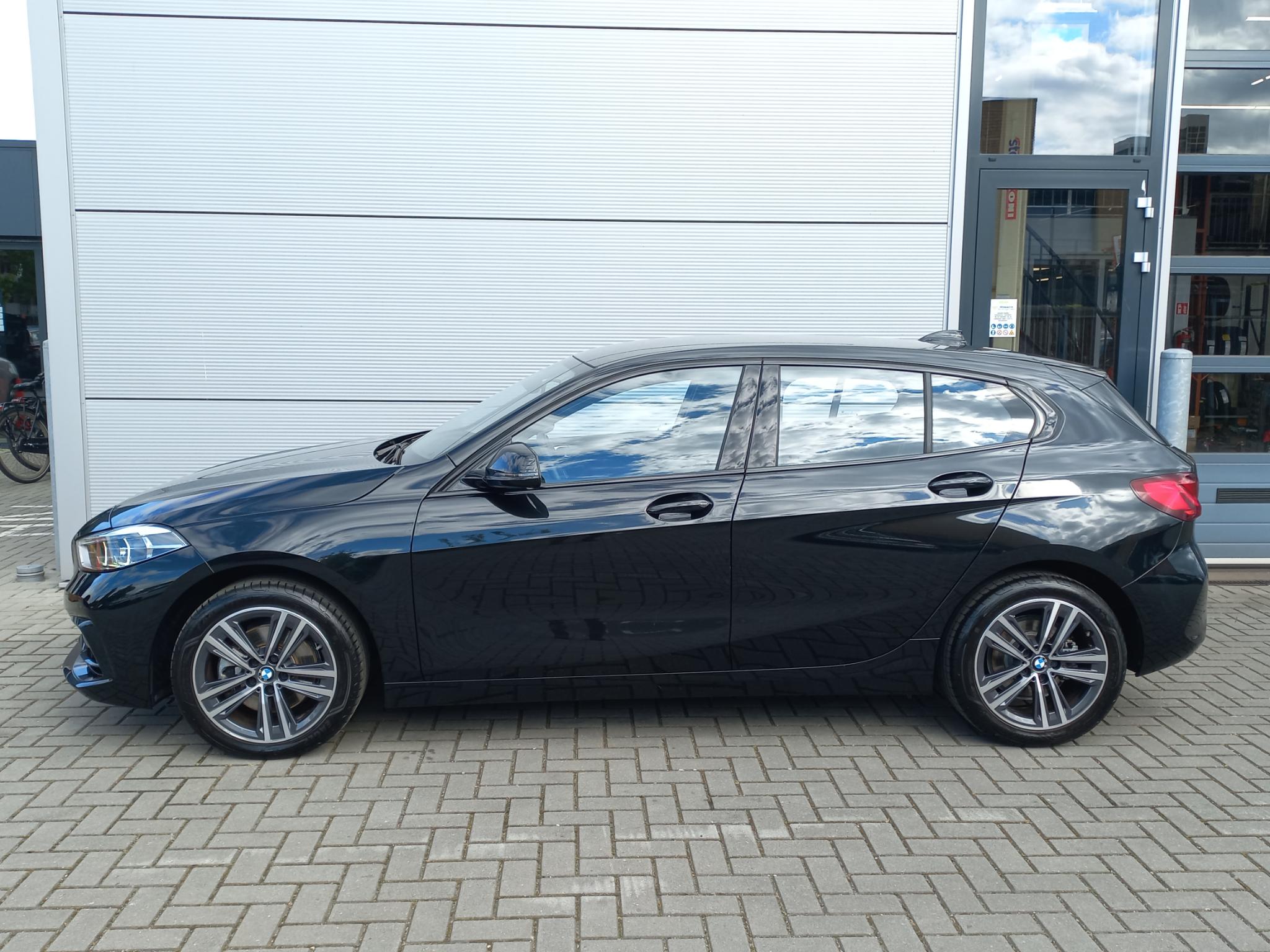 Foto van BMW 118i