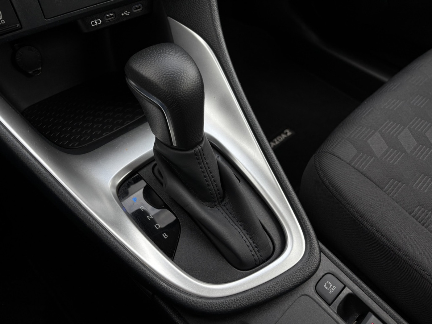 Foto van Mazda Mazda2 Hybrid