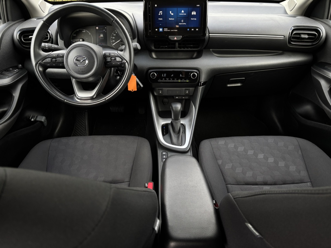 Foto van Mazda Mazda2 Hybrid