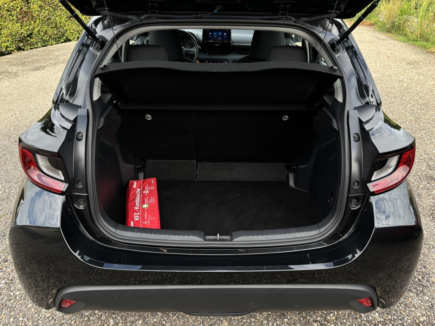 Foto van Mazda Mazda2 Hybrid