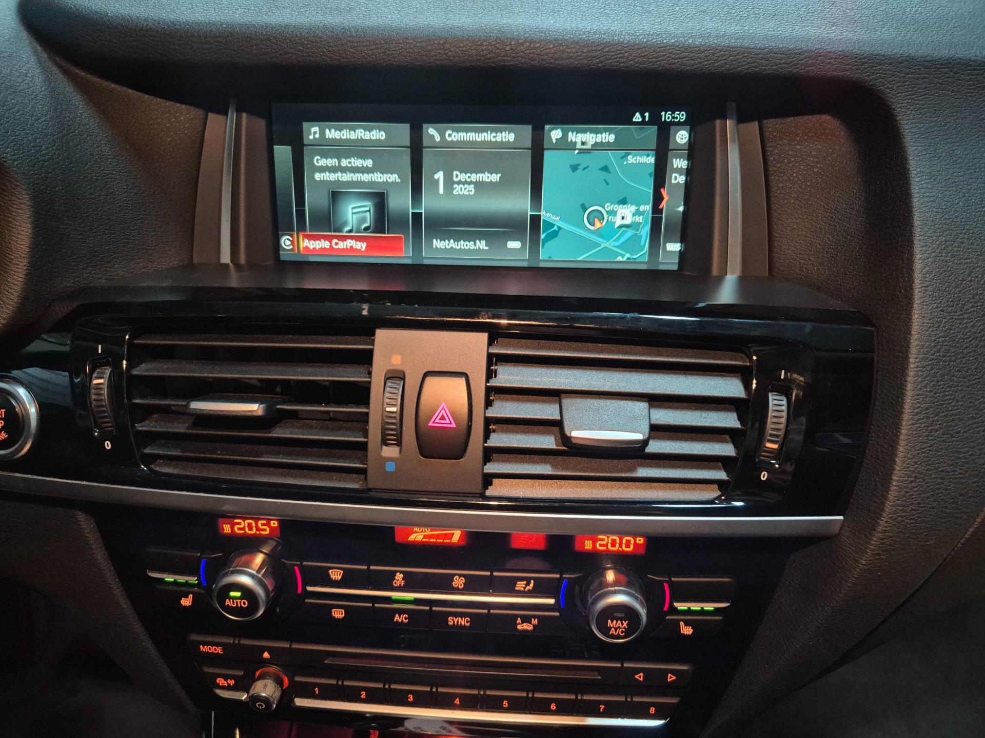 Foto van BMW X3 Xdrive20i