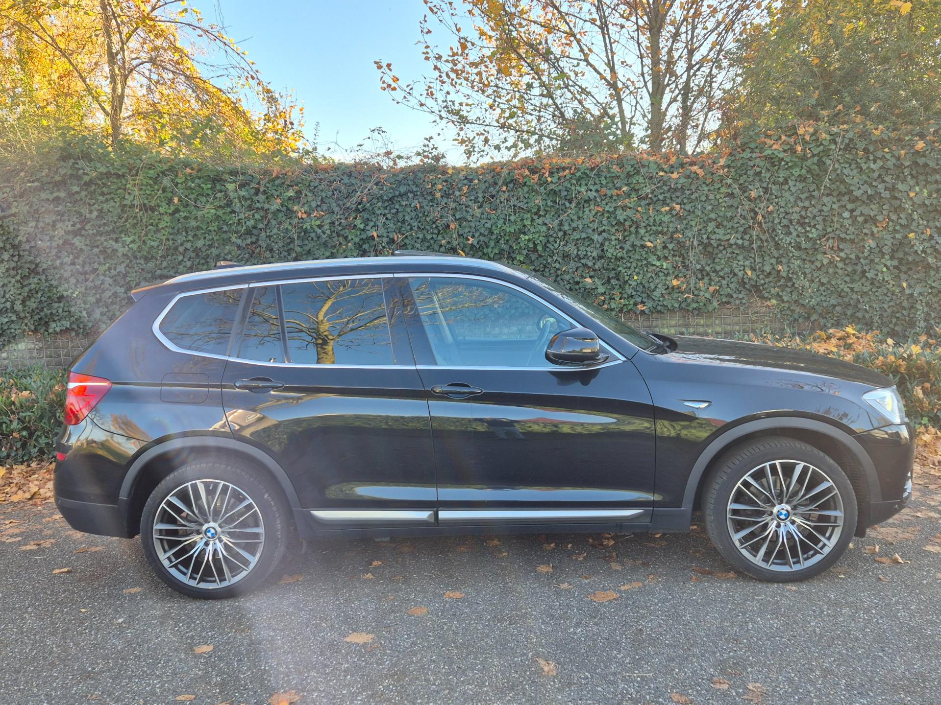Foto van BMW X3 Xdrive20i