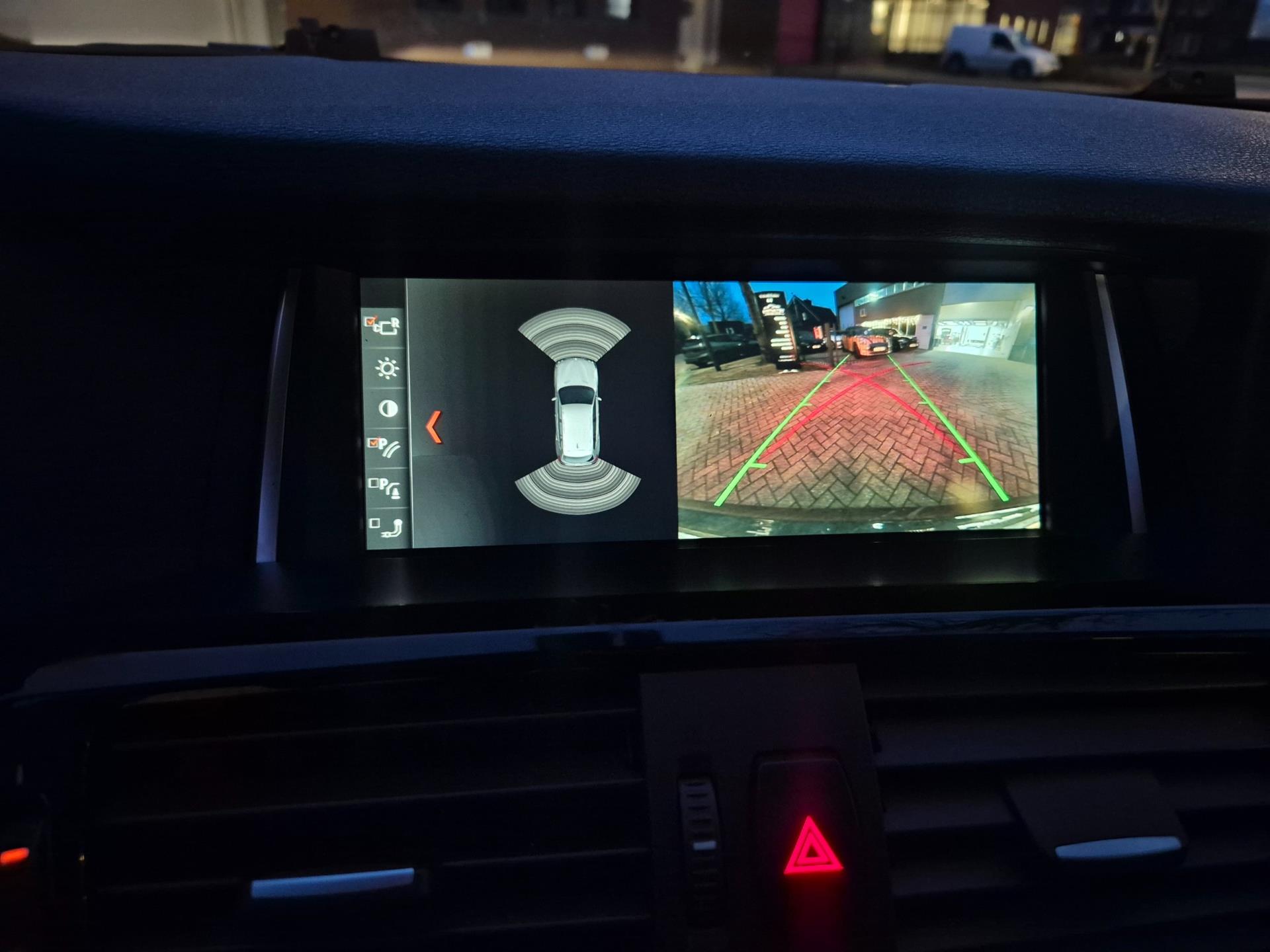 Foto van BMW X3 Xdrive20i